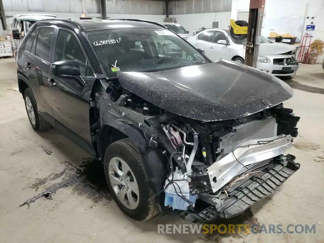 1 Photograph of a damaged car 2T3F1RFV4MC160965 TOYOTA RAV4 2021