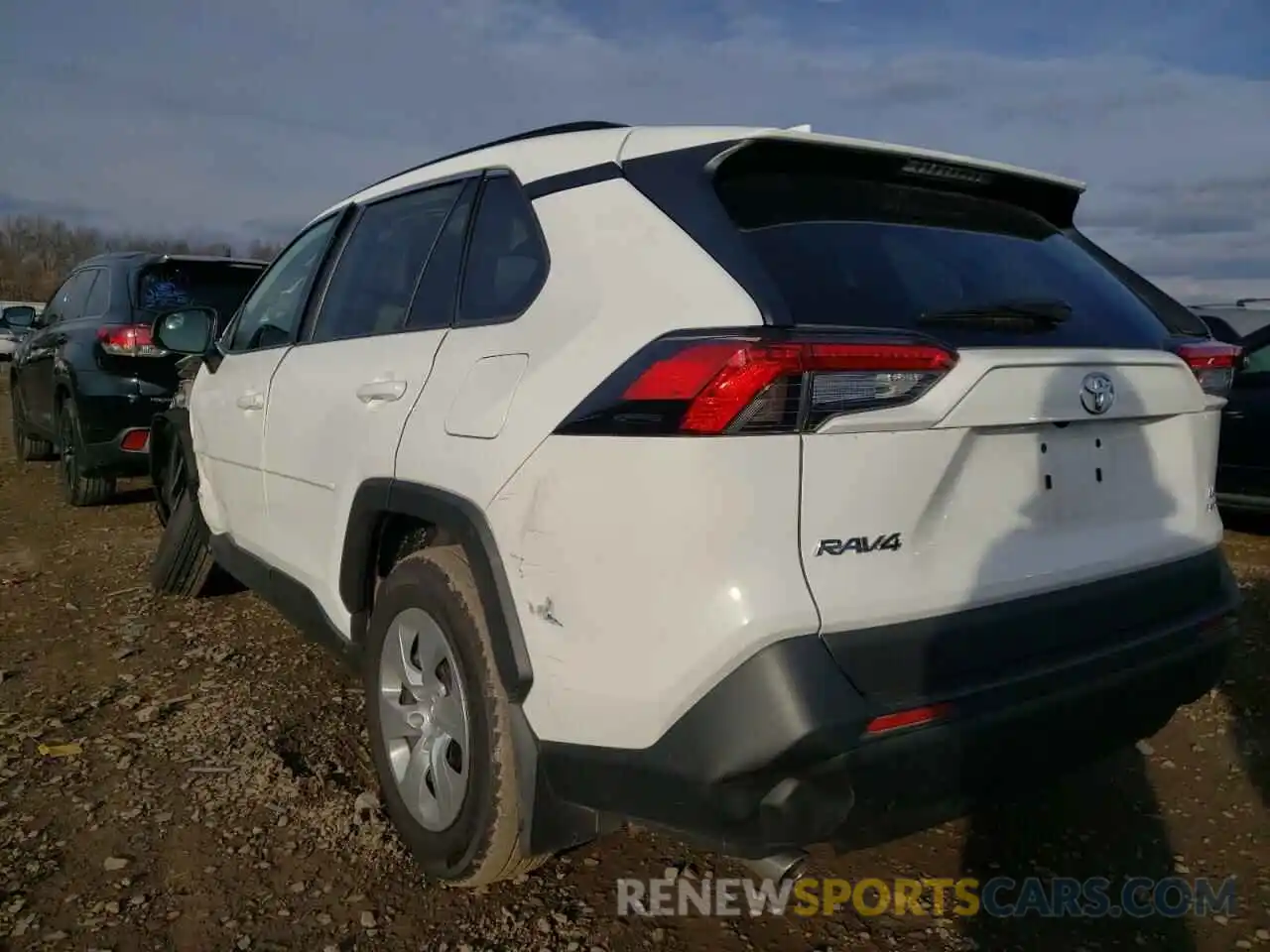 3 Фотография поврежденного автомобиля 2T3F1RFV4MC181640 TOYOTA RAV4 2021