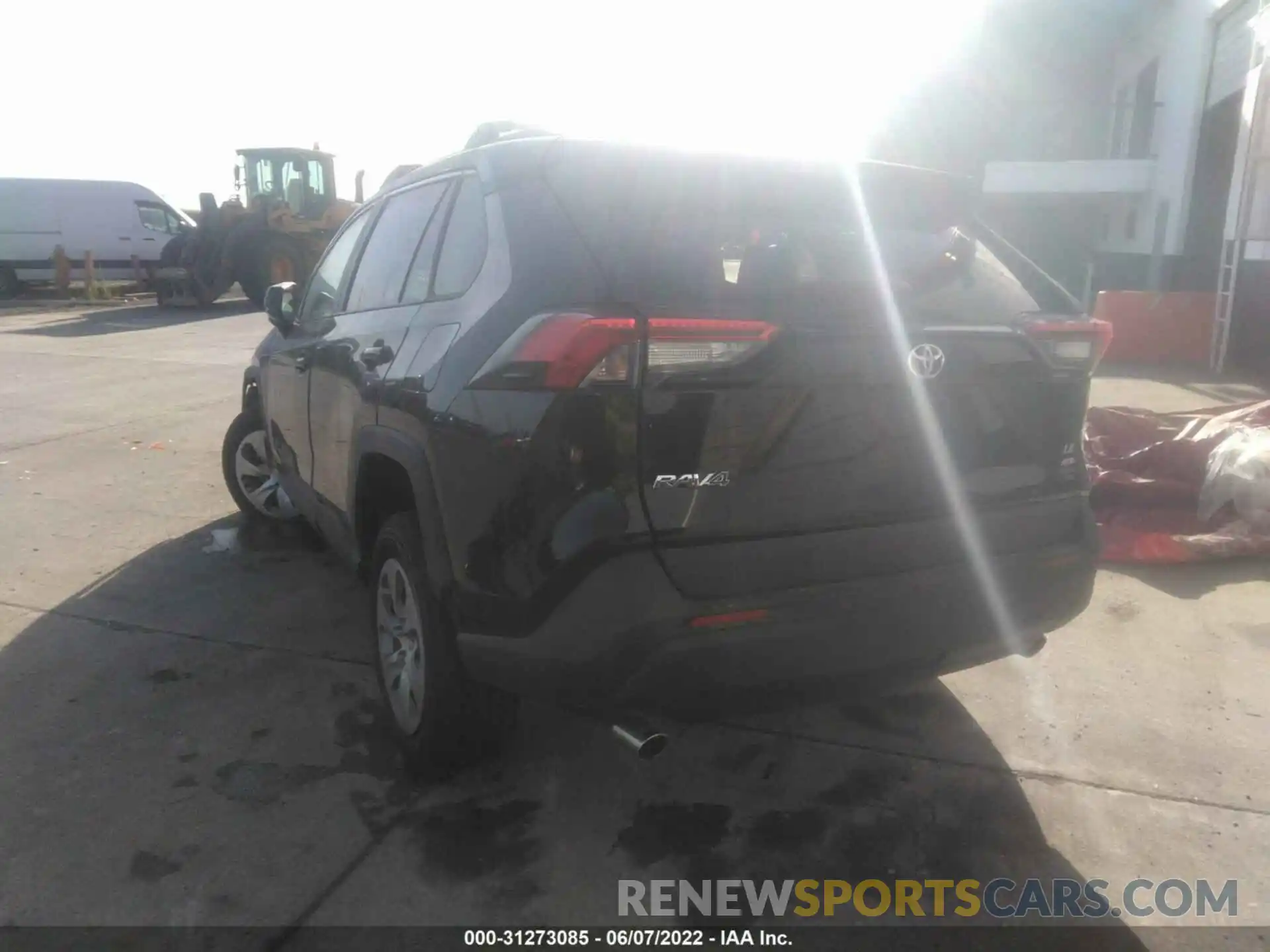 3 Photograph of a damaged car 2T3F1RFV4MC186885 TOYOTA RAV4 2021