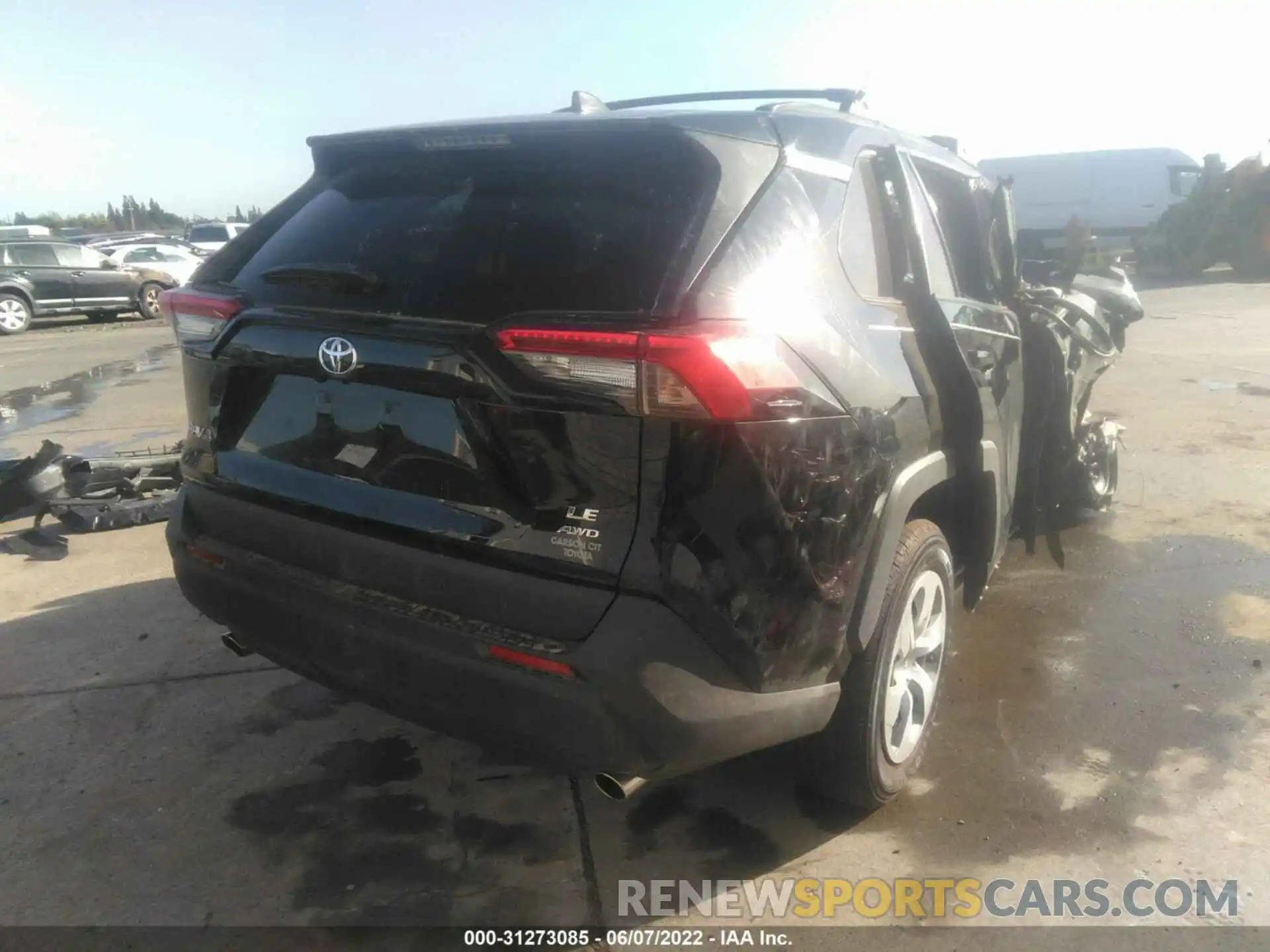 4 Photograph of a damaged car 2T3F1RFV4MC186885 TOYOTA RAV4 2021