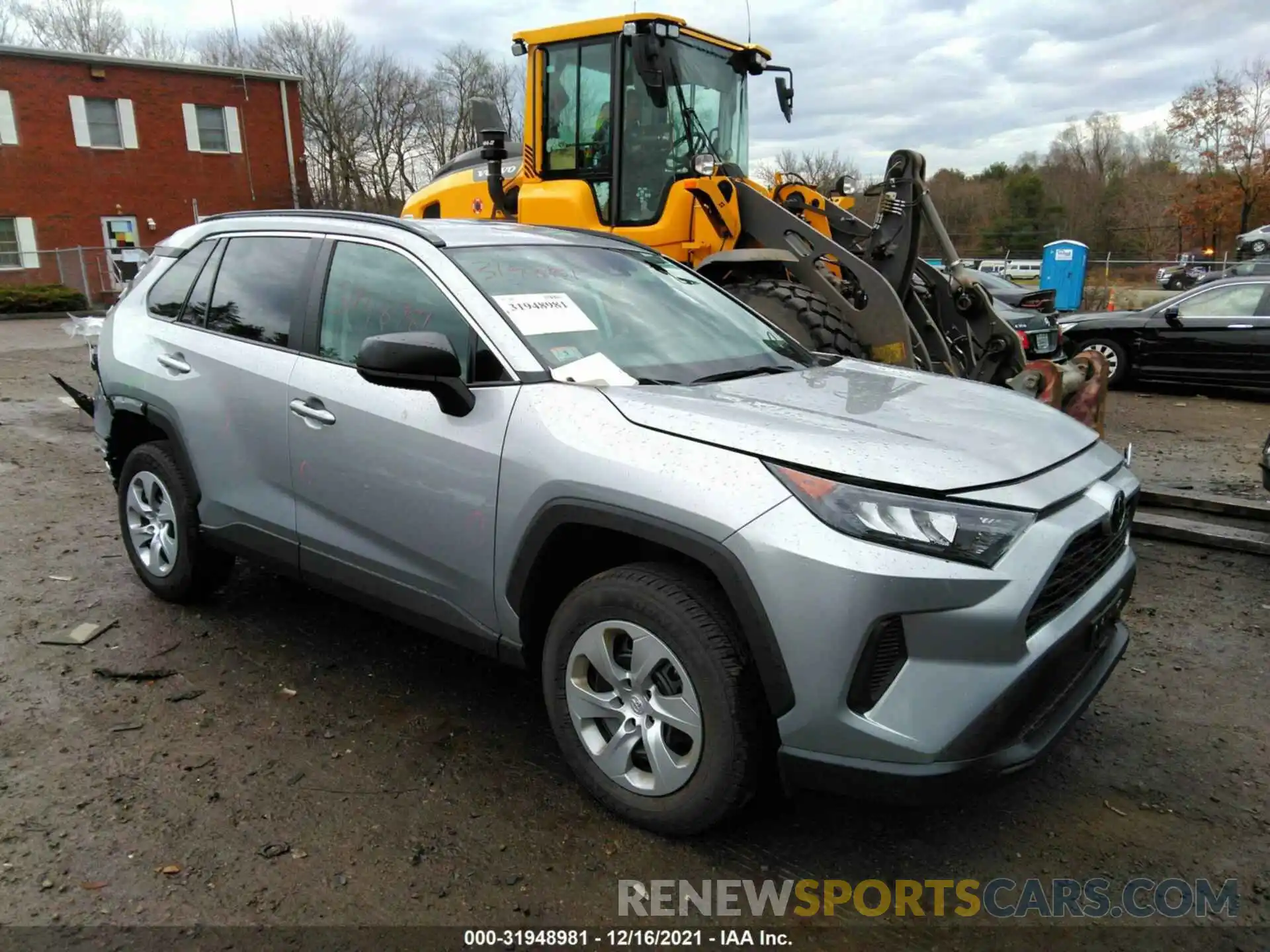 1 Photograph of a damaged car 2T3F1RFV4MC204639 TOYOTA RAV4 2021