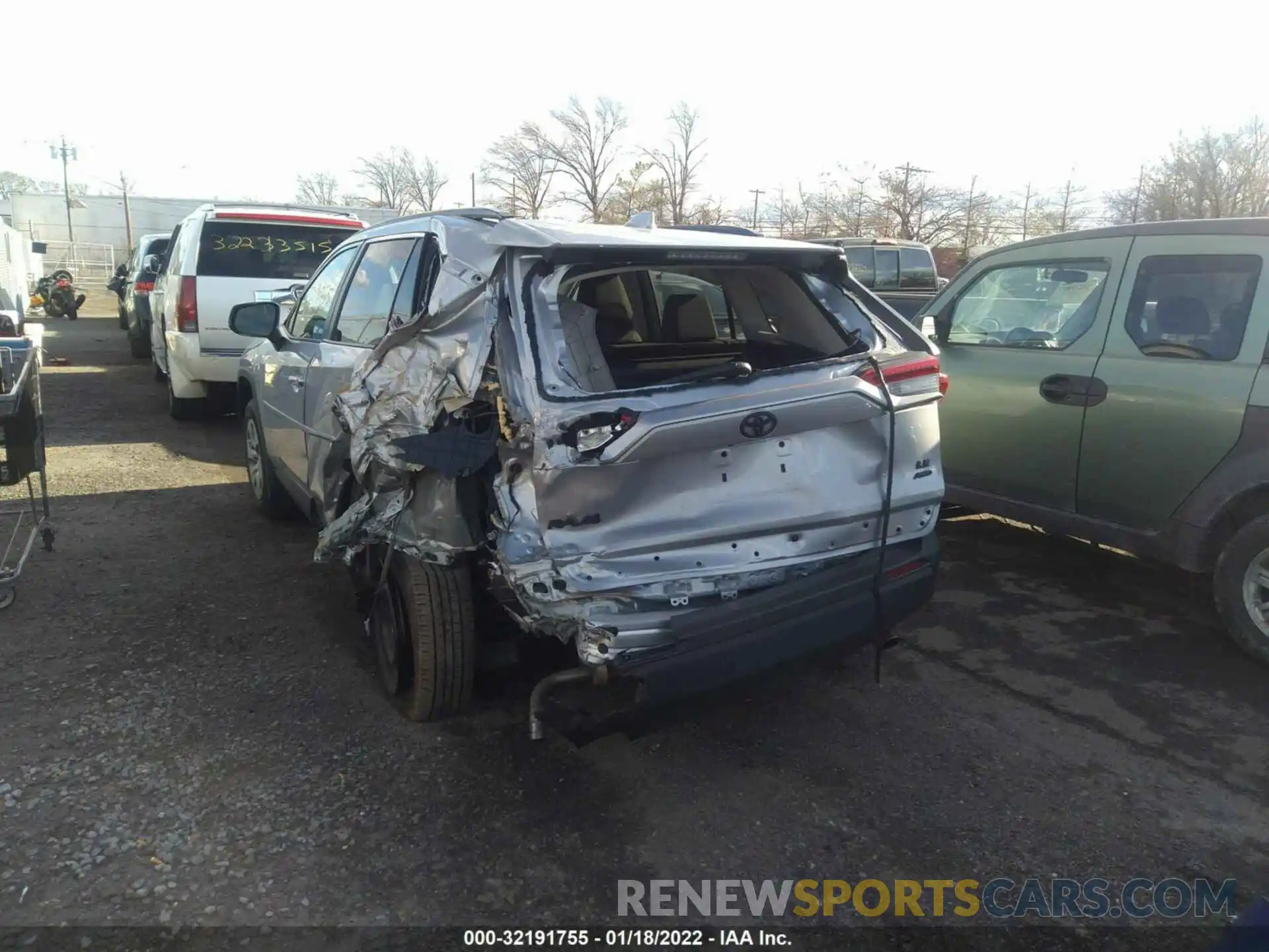 6 Photograph of a damaged car 2T3F1RFV4MC211591 TOYOTA RAV4 2021