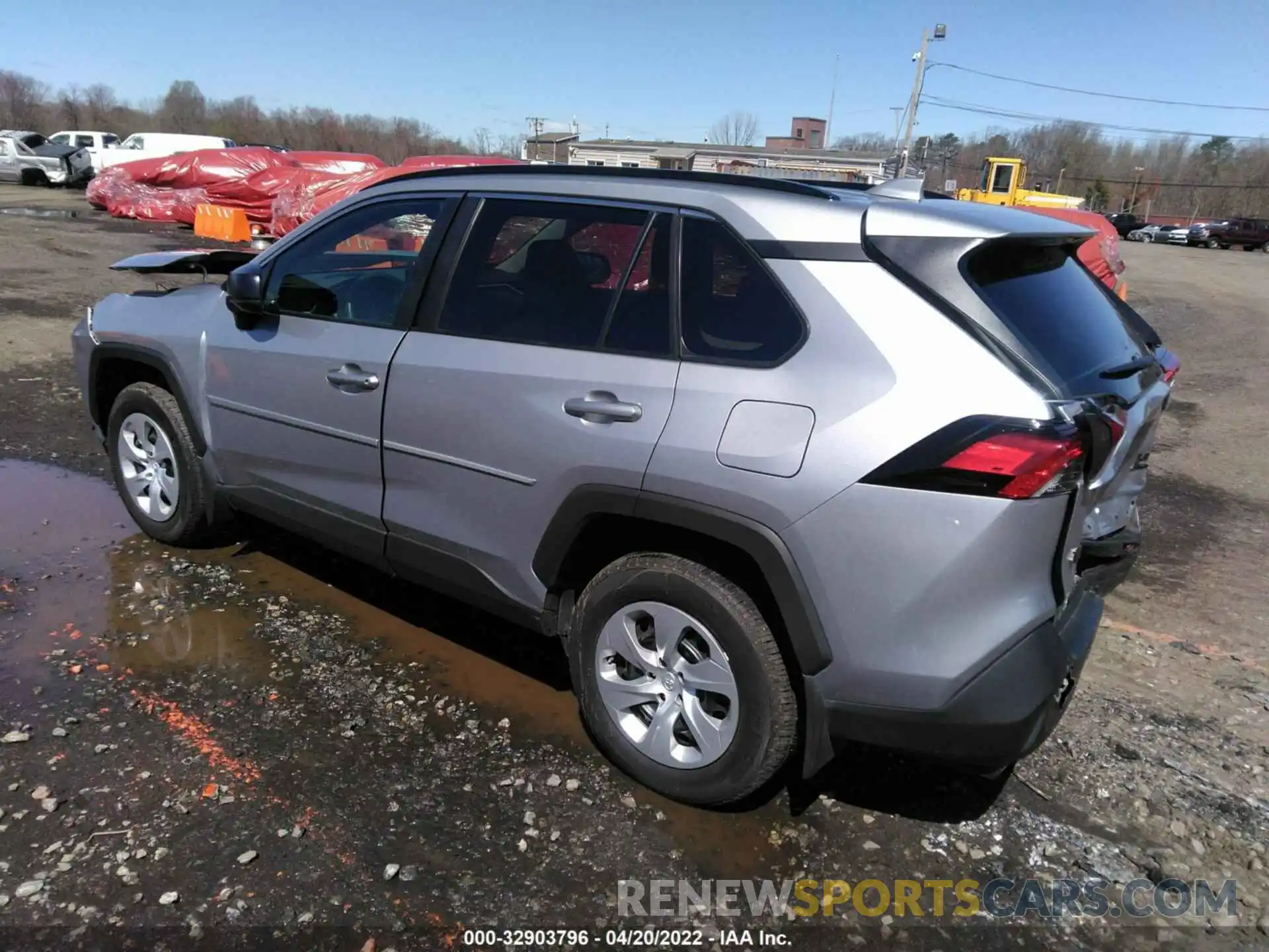 3 Photograph of a damaged car 2T3F1RFV4MC228746 TOYOTA RAV4 2021