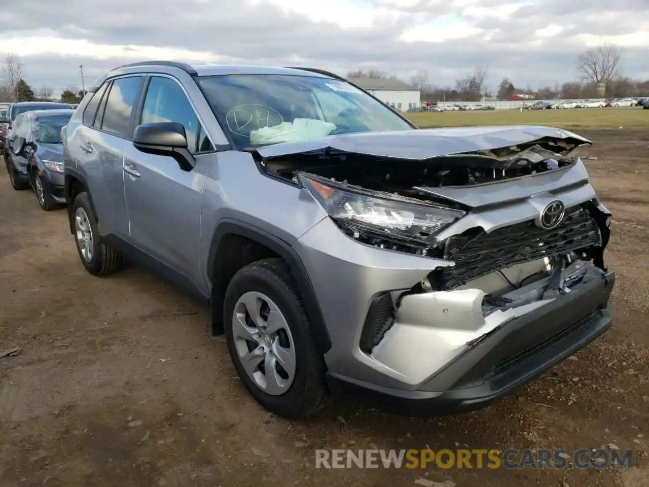 1 Photograph of a damaged car 2T3F1RFV4MC233249 TOYOTA RAV4 2021