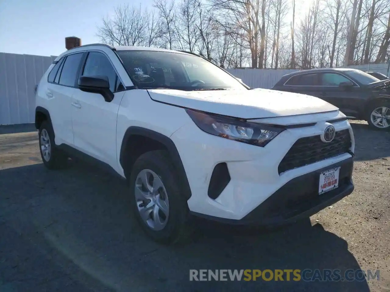 1 Photograph of a damaged car 2T3F1RFV4MC243988 TOYOTA RAV4 2021