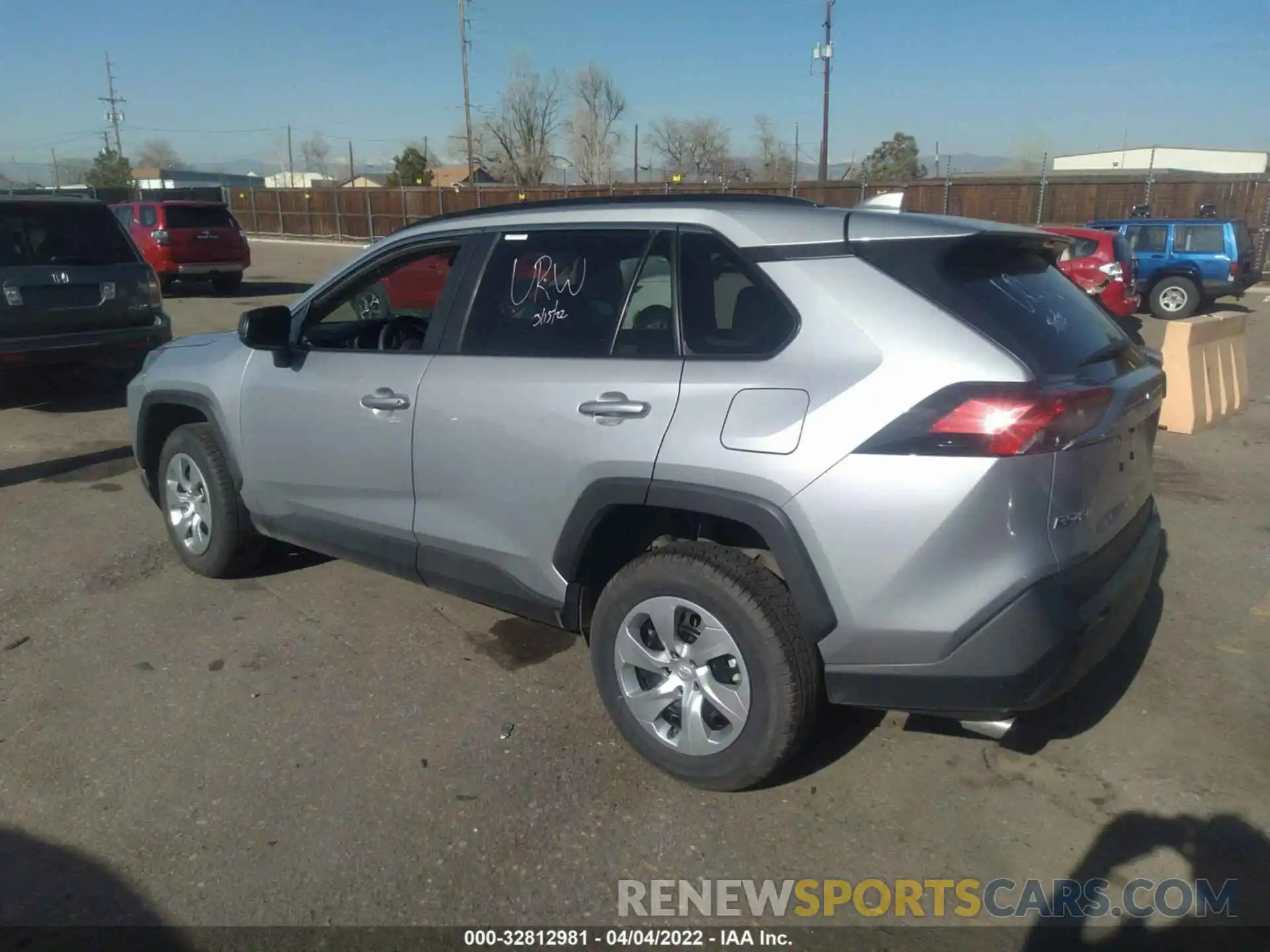 3 Photograph of a damaged car 2T3F1RFV4MW173651 TOYOTA RAV4 2021