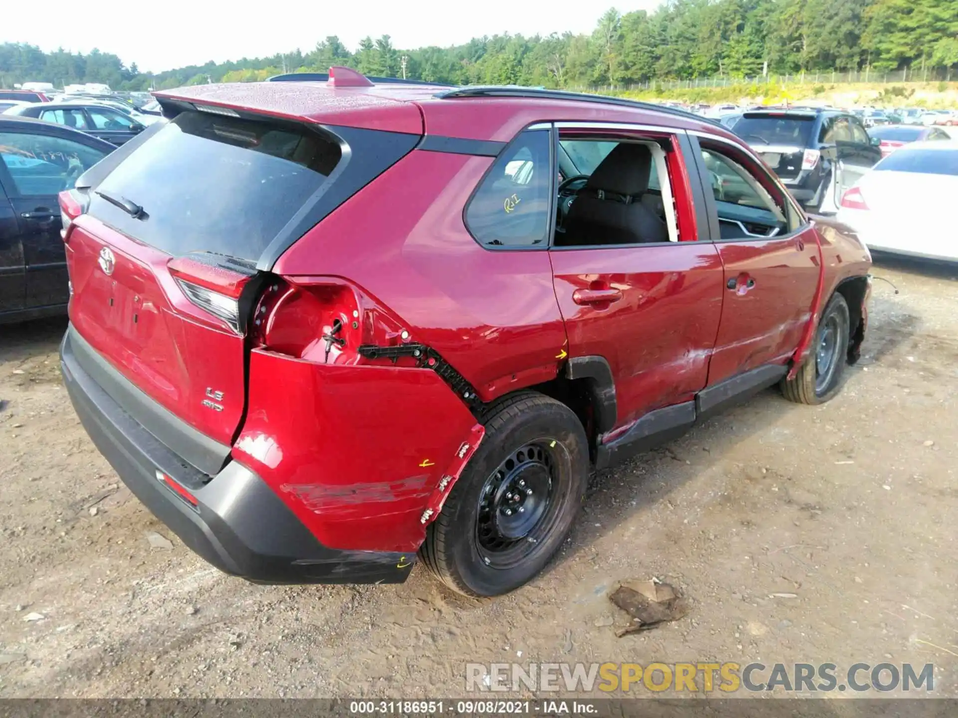 4 Photograph of a damaged car 2T3F1RFV4MW191664 TOYOTA RAV4 2021