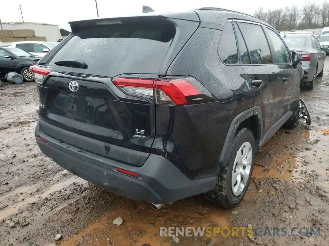 4 Photograph of a damaged car 2T3F1RFV4MW204218 TOYOTA RAV4 2021