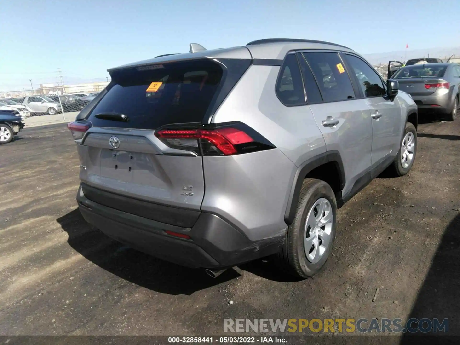 4 Photograph of a damaged car 2T3F1RFV4MW220029 TOYOTA RAV4 2021