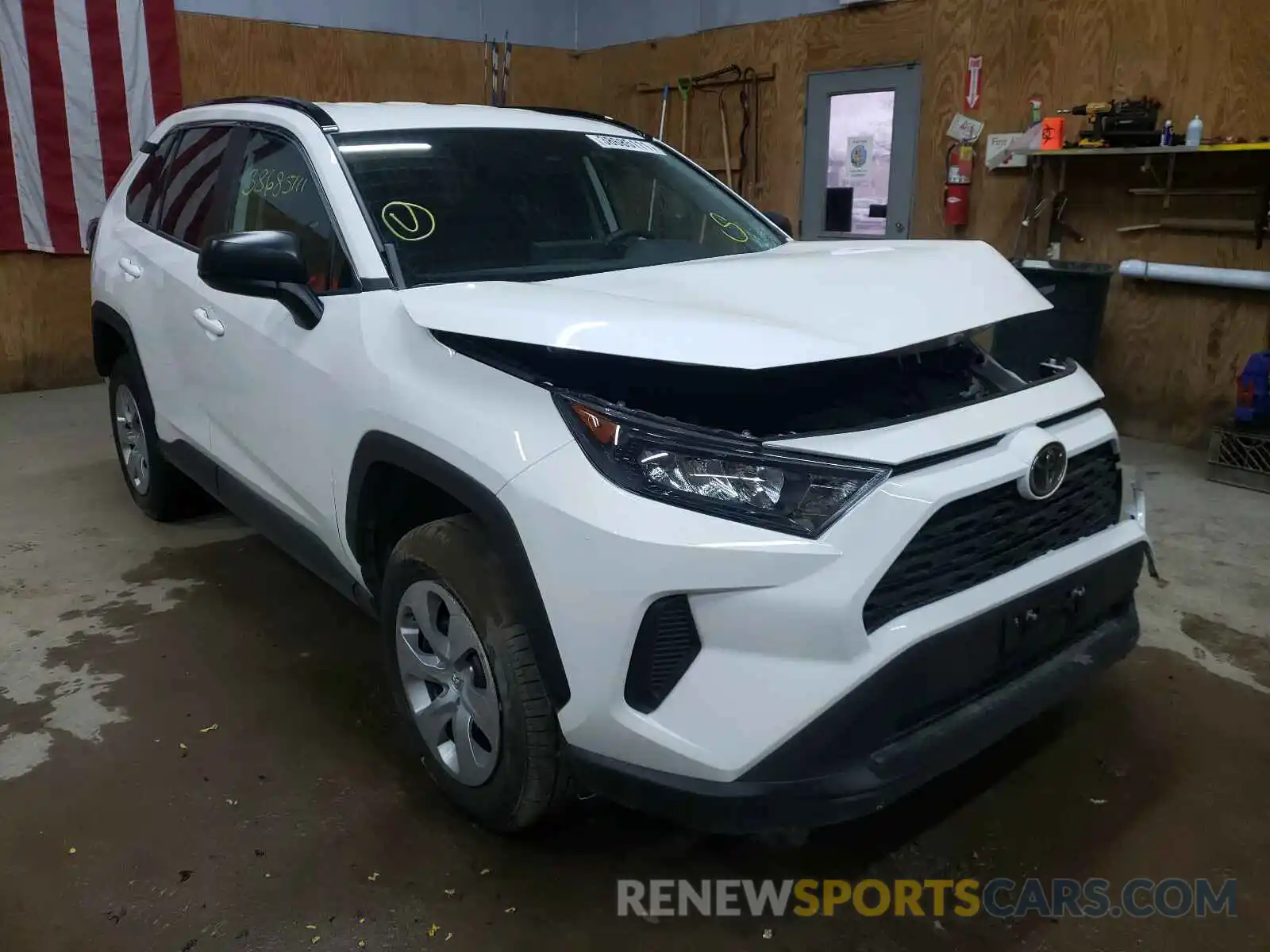 1 Photograph of a damaged car 2T3F1RFV5MC154298 TOYOTA RAV4 2021