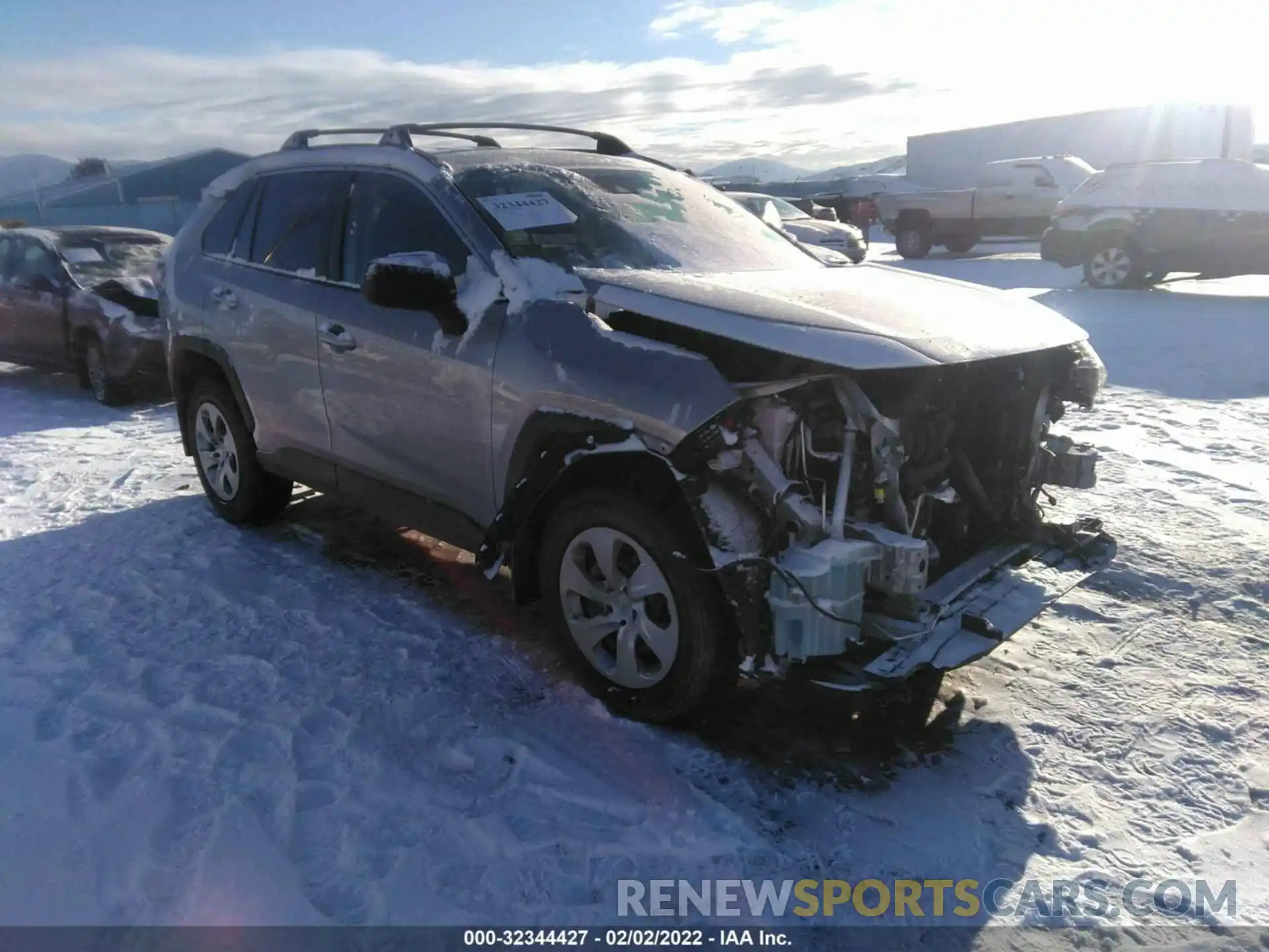 1 Photograph of a damaged car 2T3F1RFV5MC188385 TOYOTA RAV4 2021