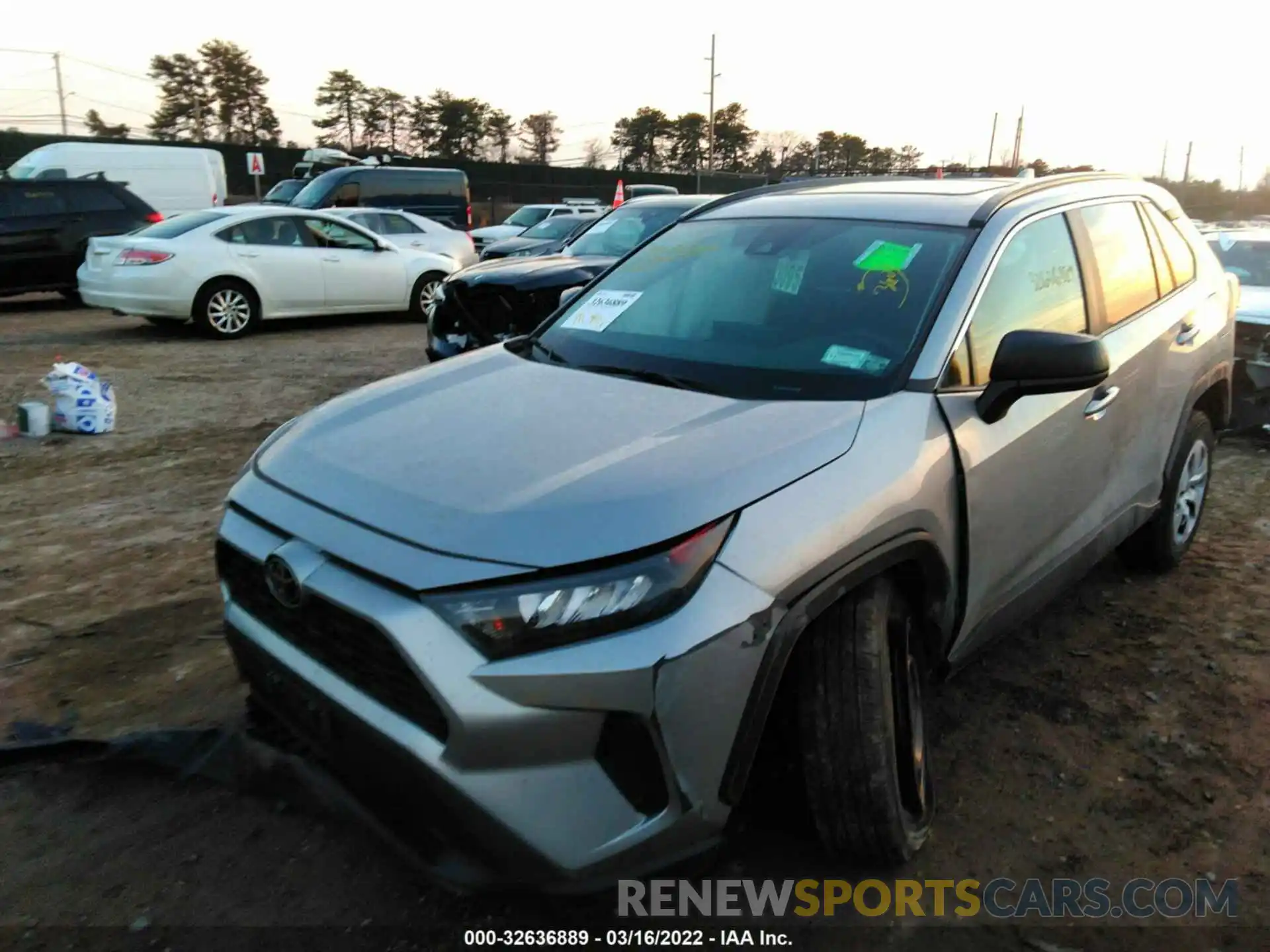 6 Photograph of a damaged car 2T3F1RFV5MC197510 TOYOTA RAV4 2021