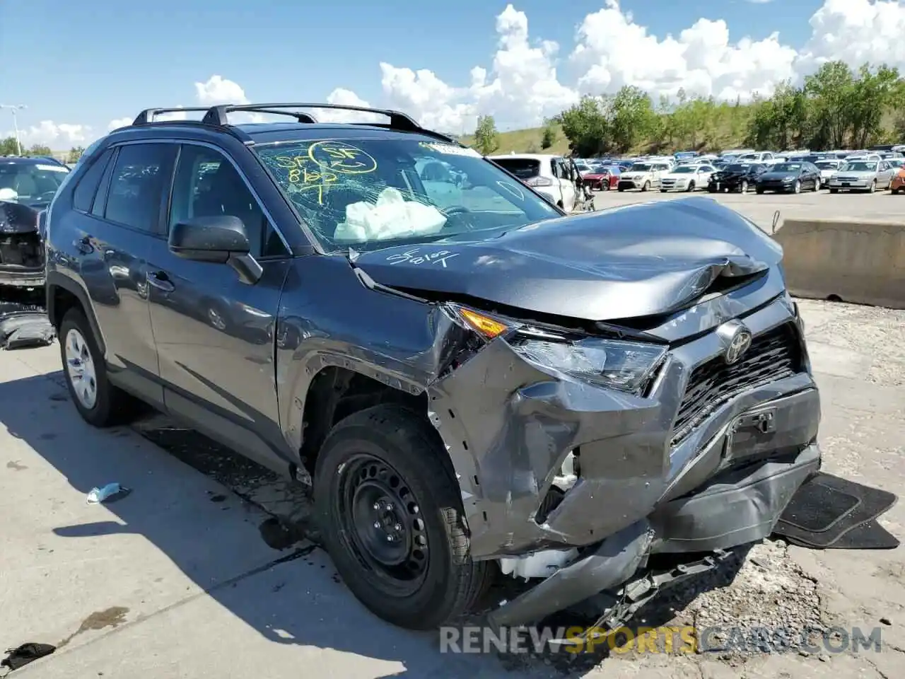 1 Photograph of a damaged car 2T3F1RFV5MC225693 TOYOTA RAV4 2021