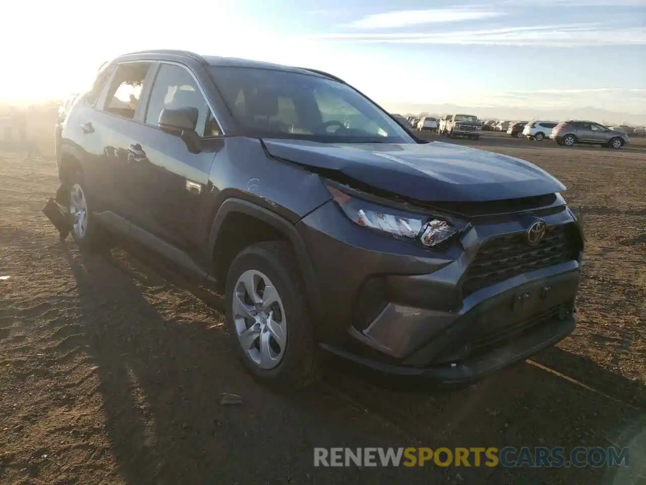 1 Photograph of a damaged car 2T3F1RFV5MC231431 TOYOTA RAV4 2021