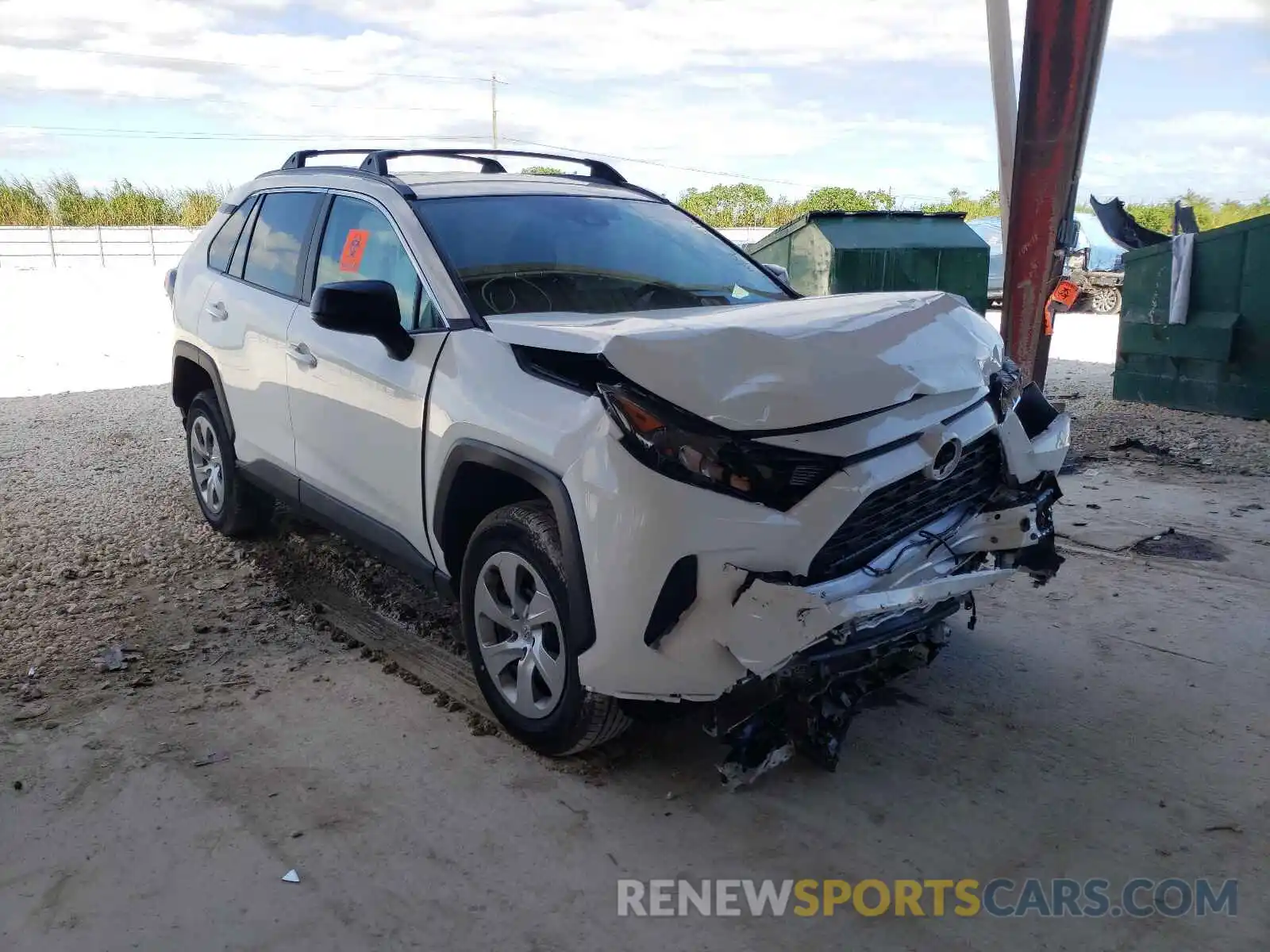 1 Photograph of a damaged car 2T3F1RFV5MC235186 TOYOTA RAV4 2021