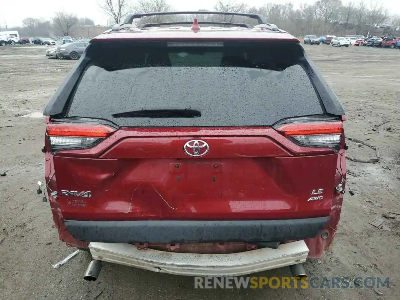 6 Photograph of a damaged car 2T3F1RFV5MW152677 TOYOTA RAV4 2021