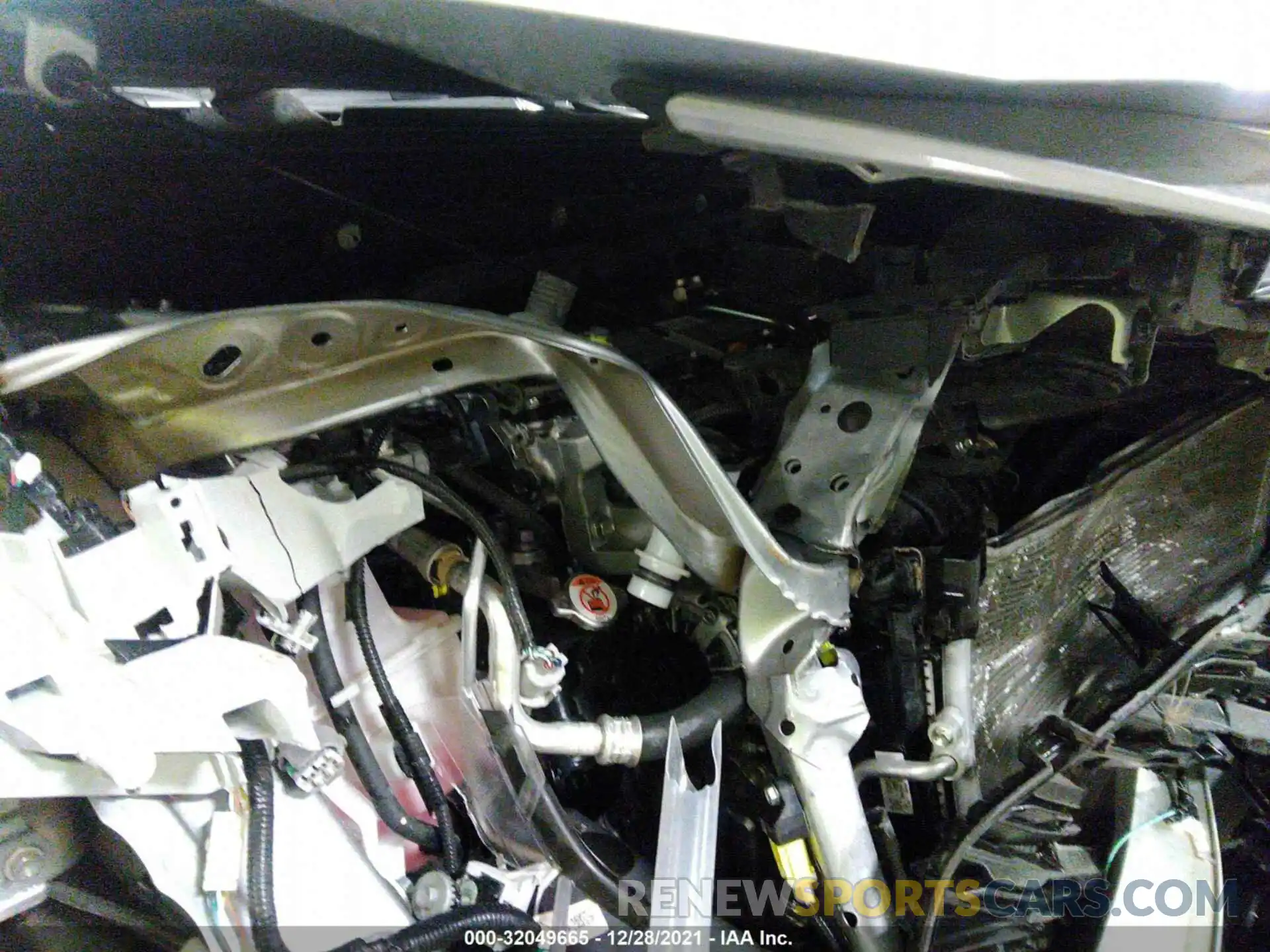 10 Photograph of a damaged car 2T3F1RFV5MW173108 TOYOTA RAV4 2021