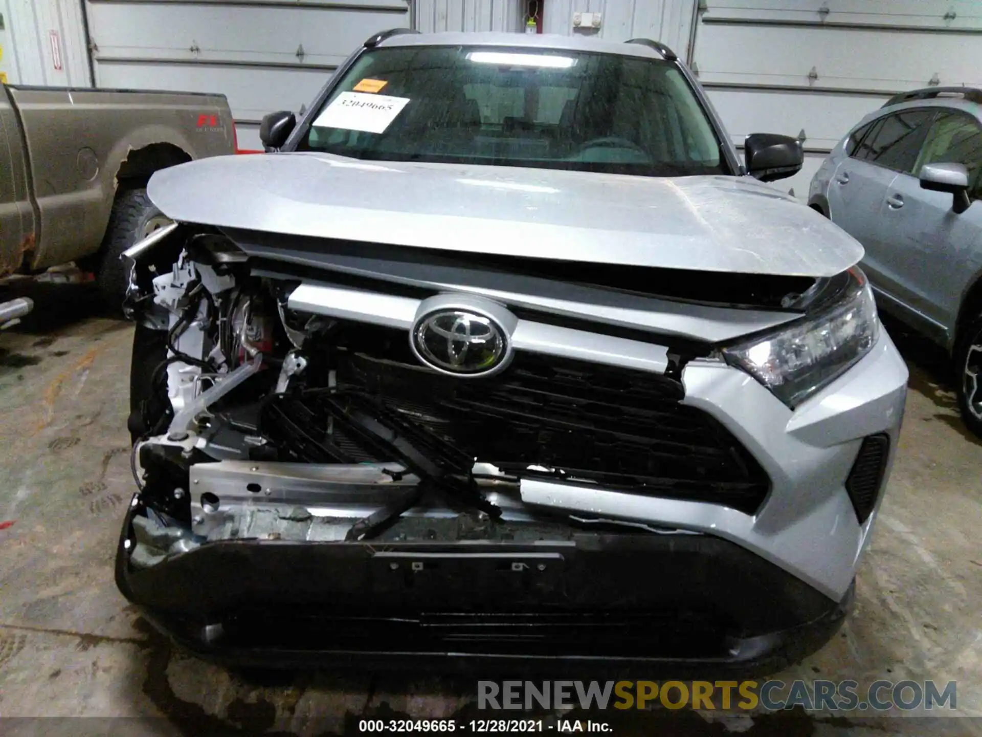 6 Photograph of a damaged car 2T3F1RFV5MW173108 TOYOTA RAV4 2021