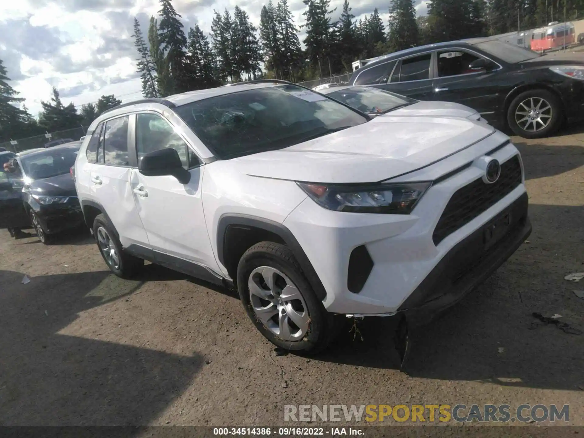 1 Photograph of a damaged car 2T3F1RFV5MW175764 TOYOTA RAV4 2021