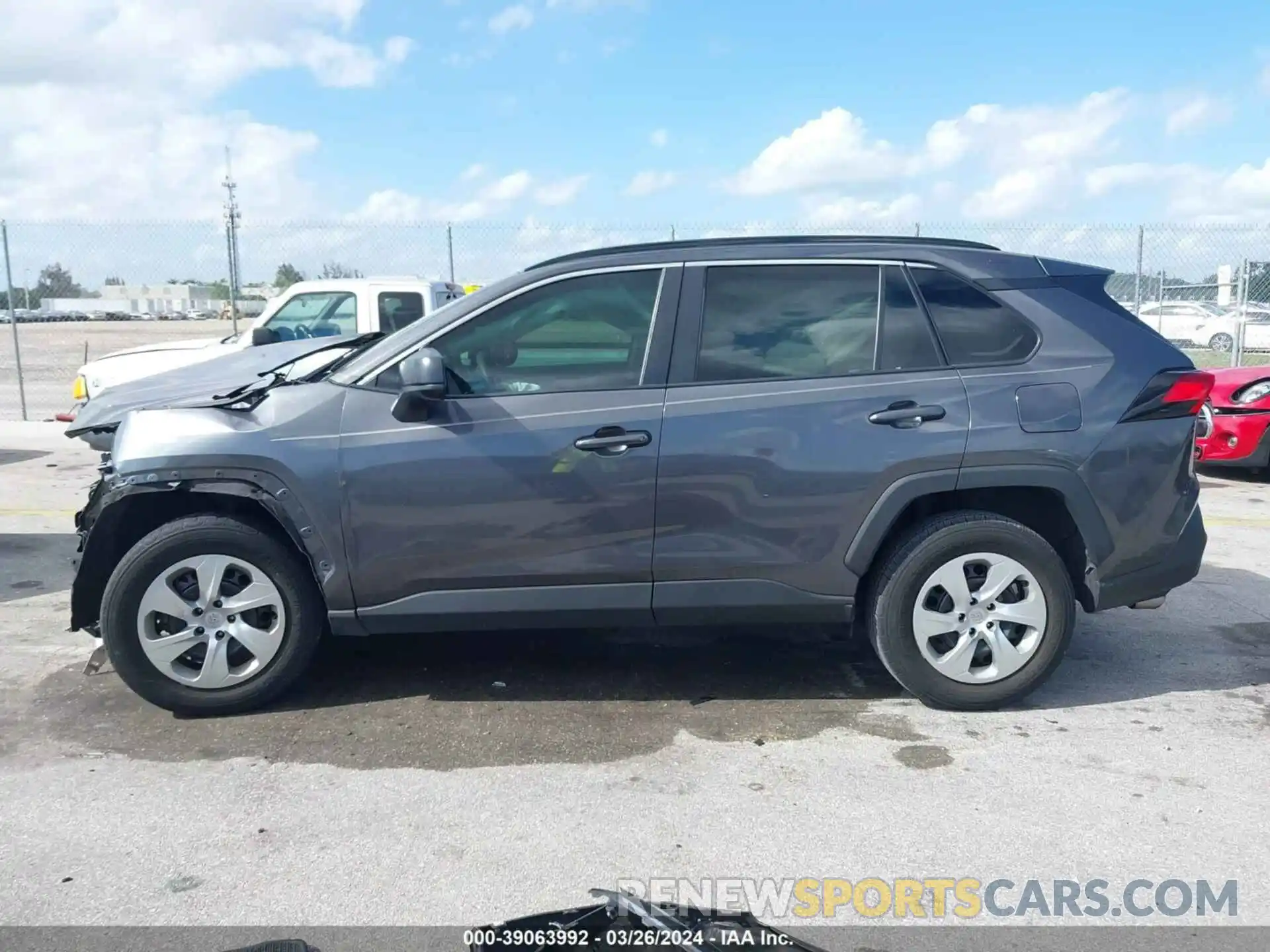 14 Photograph of a damaged car 2T3F1RFV5MW183380 TOYOTA RAV4 2021