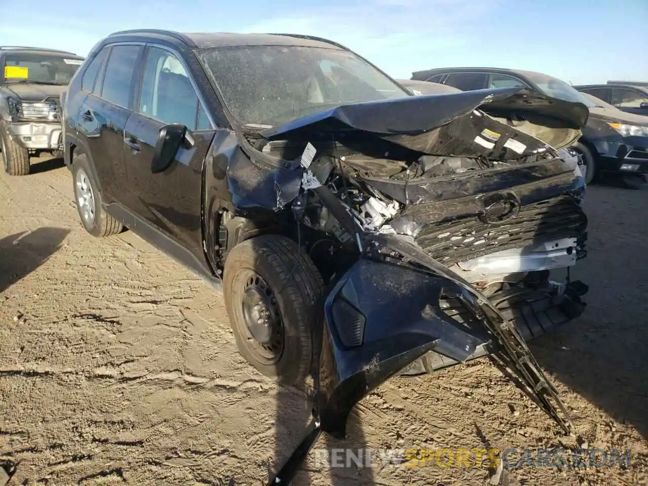 1 Photograph of a damaged car 2T3F1RFV5MW192287 TOYOTA RAV4 2021