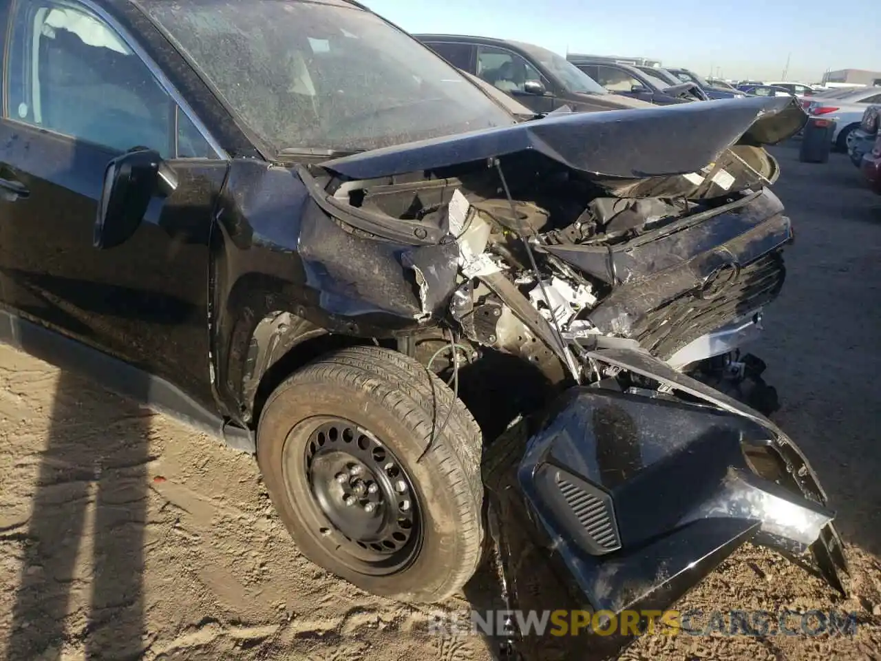 9 Photograph of a damaged car 2T3F1RFV5MW192287 TOYOTA RAV4 2021