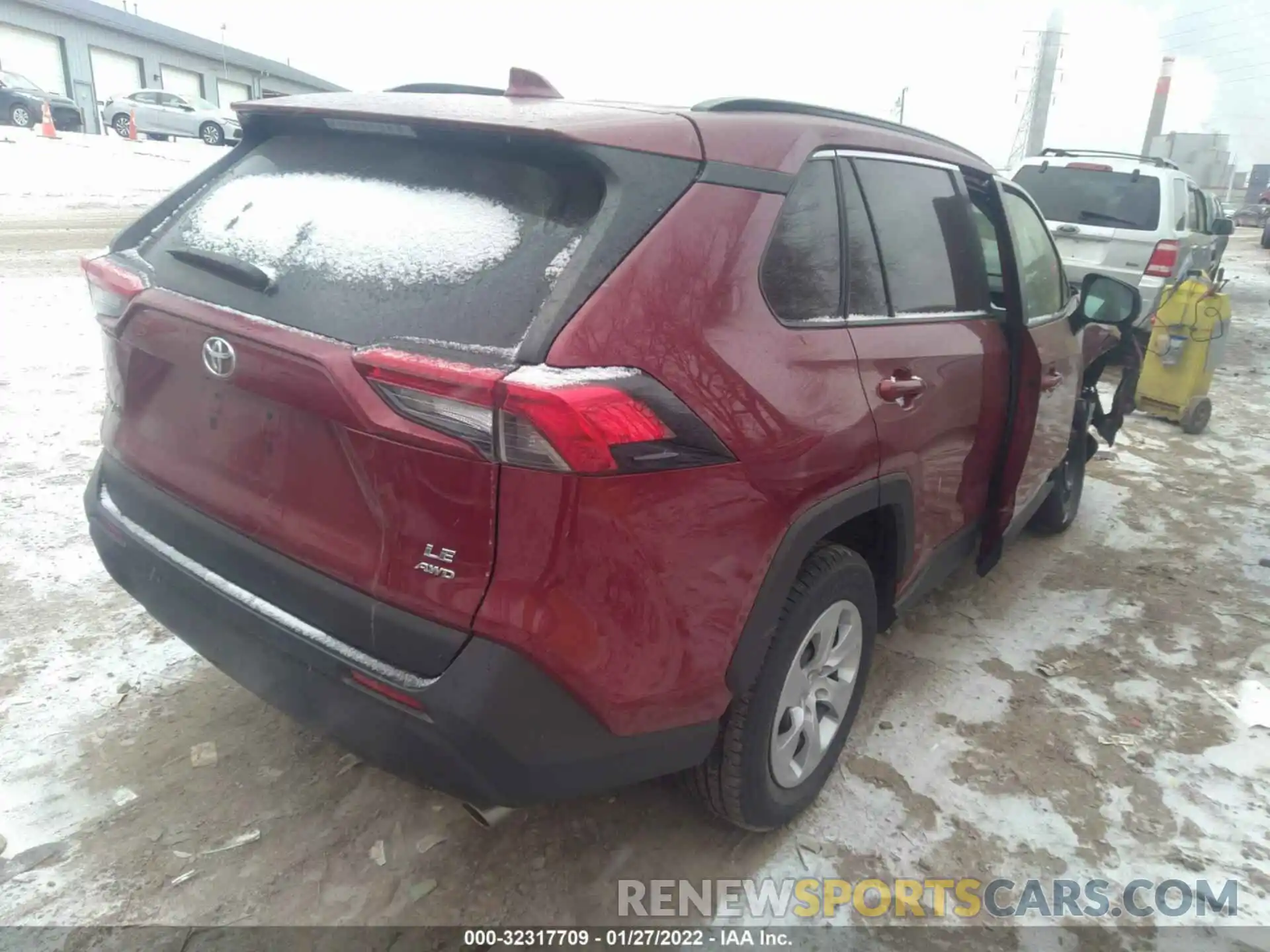 4 Photograph of a damaged car 2T3F1RFV5MW207600 TOYOTA RAV4 2021