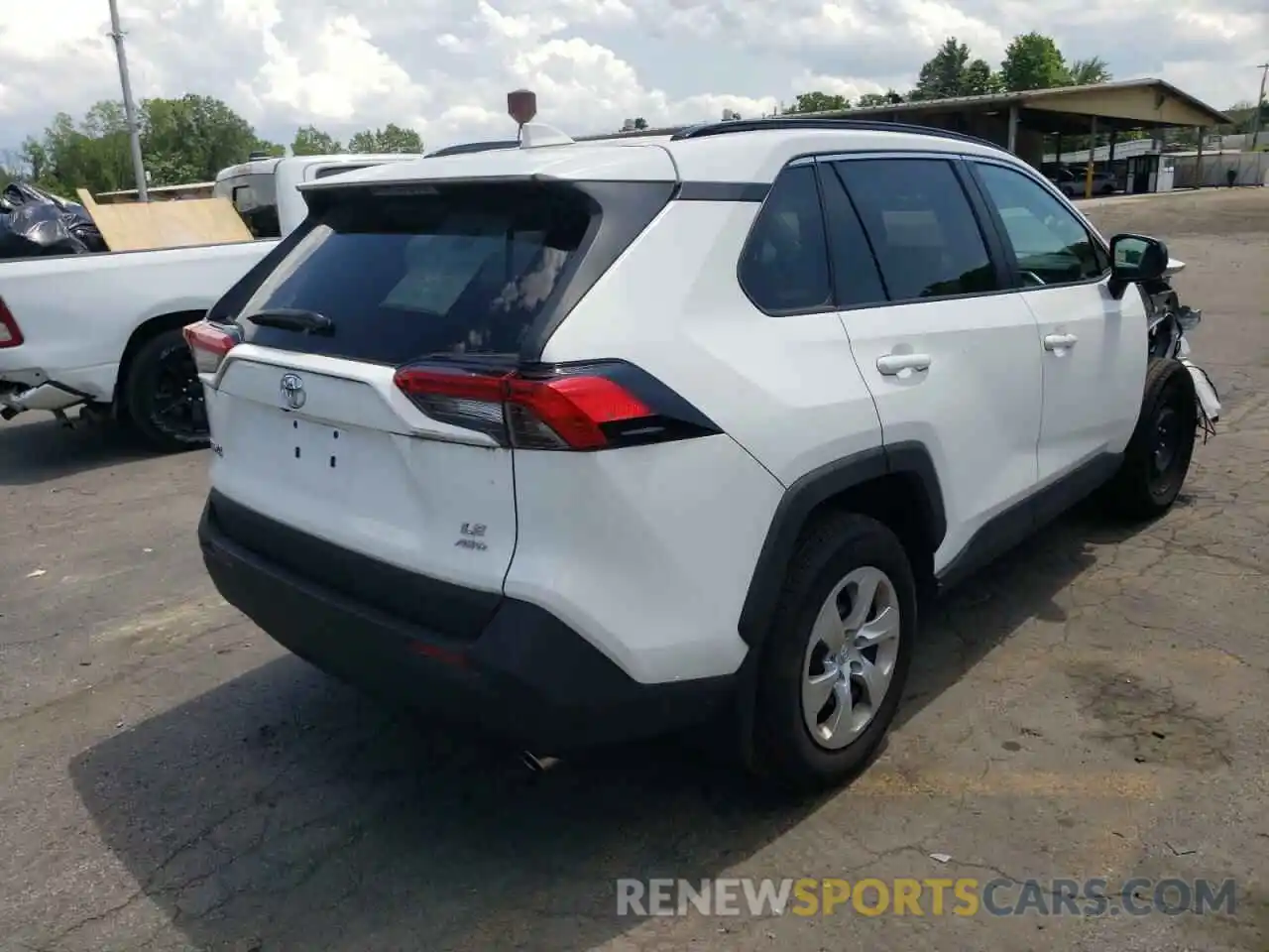 4 Photograph of a damaged car 2T3F1RFV6MC203976 TOYOTA RAV4 2021