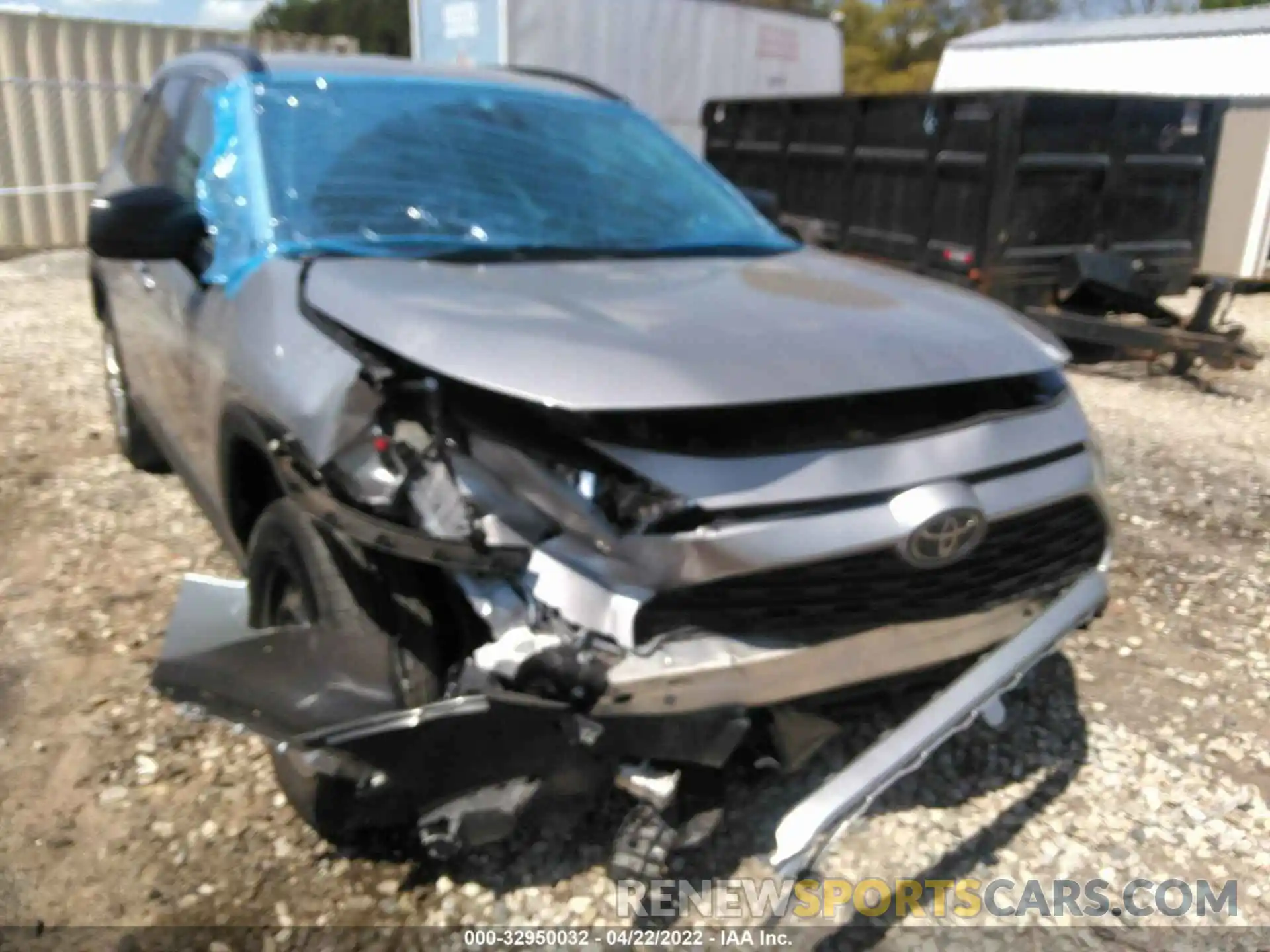 6 Photograph of a damaged car 2T3F1RFV6MC211740 TOYOTA RAV4 2021