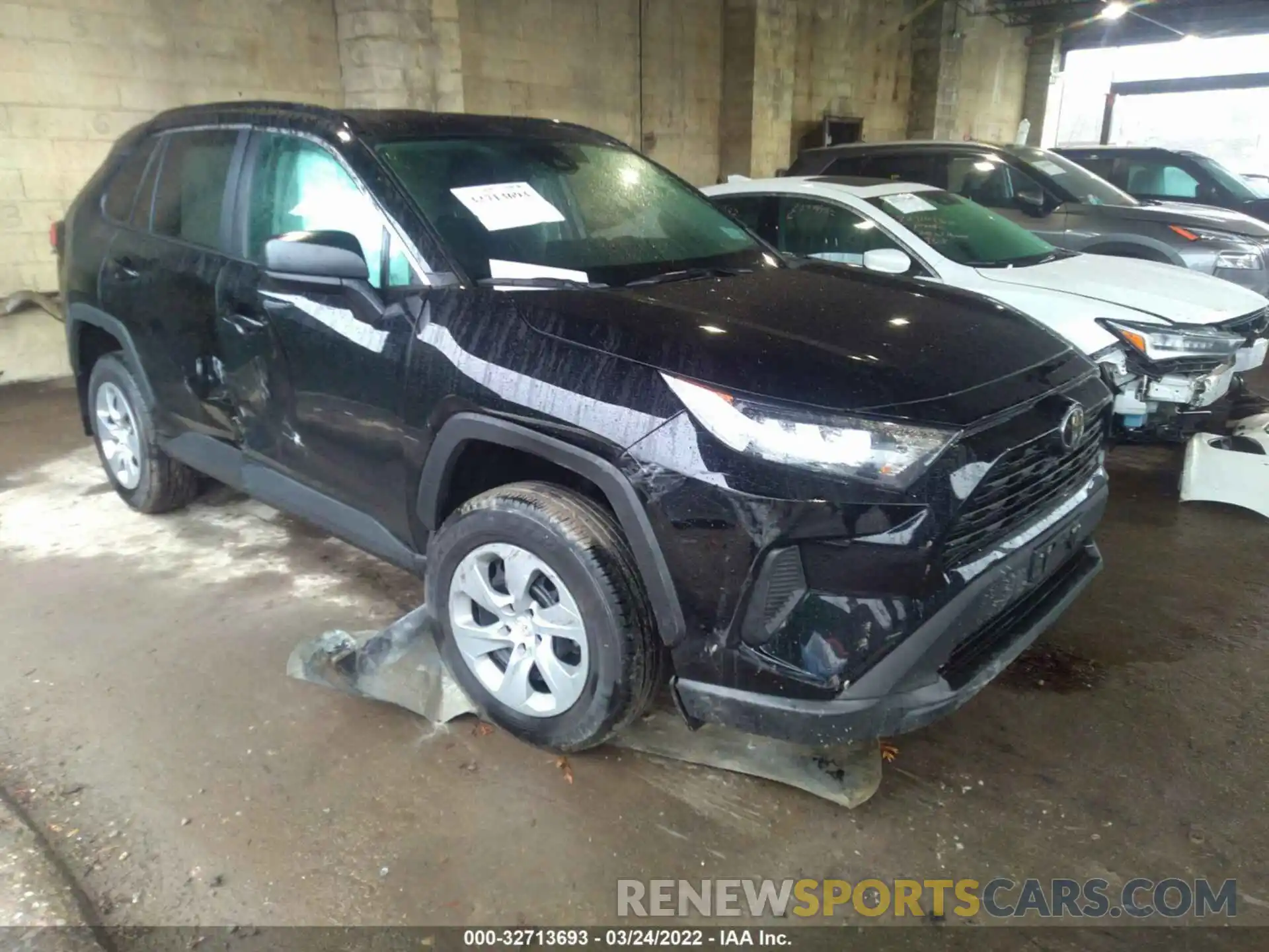 1 Photograph of a damaged car 2T3F1RFV6MC236766 TOYOTA RAV4 2021