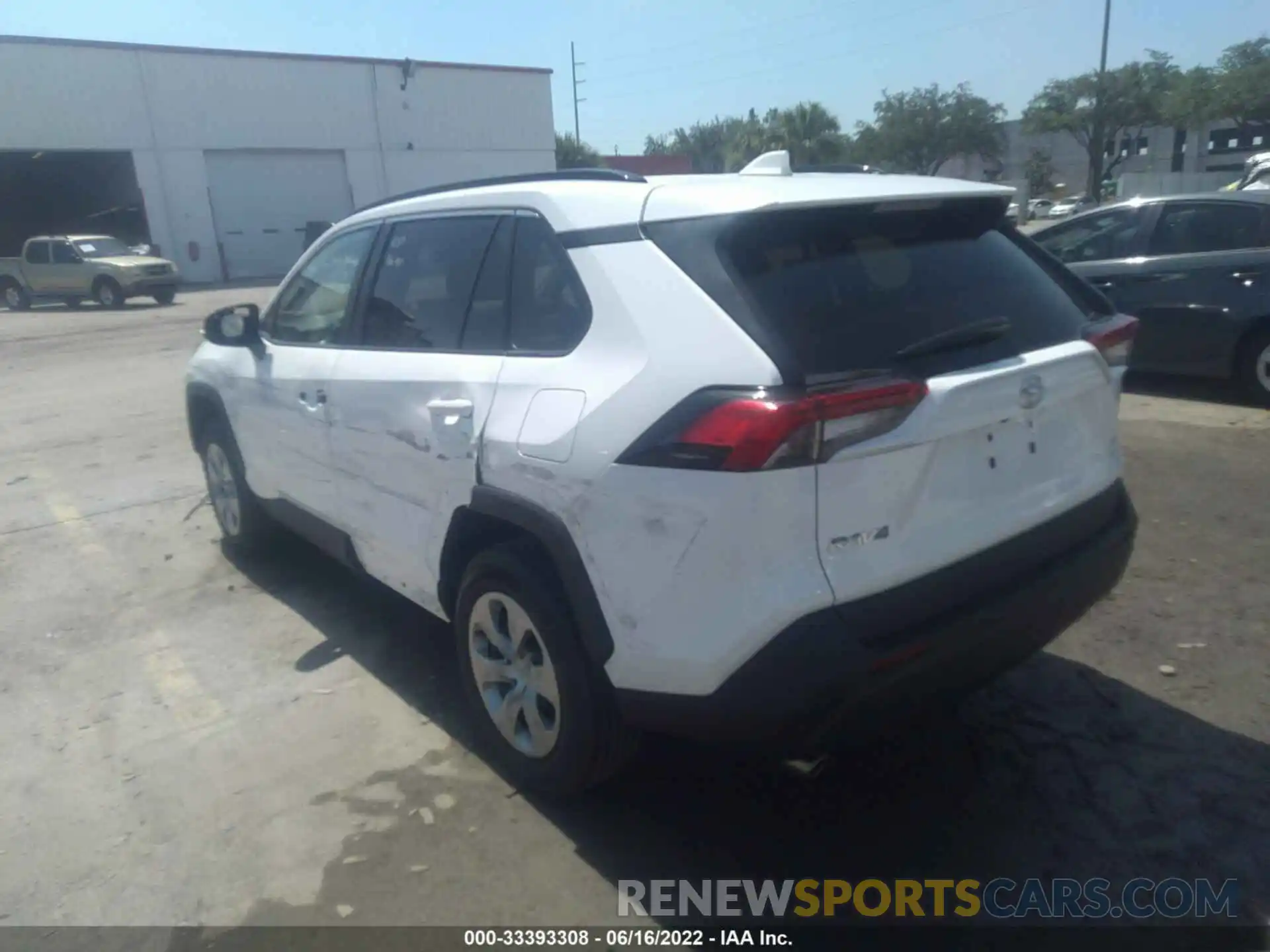 3 Photograph of a damaged car 2T3F1RFV6MC243619 TOYOTA RAV4 2021