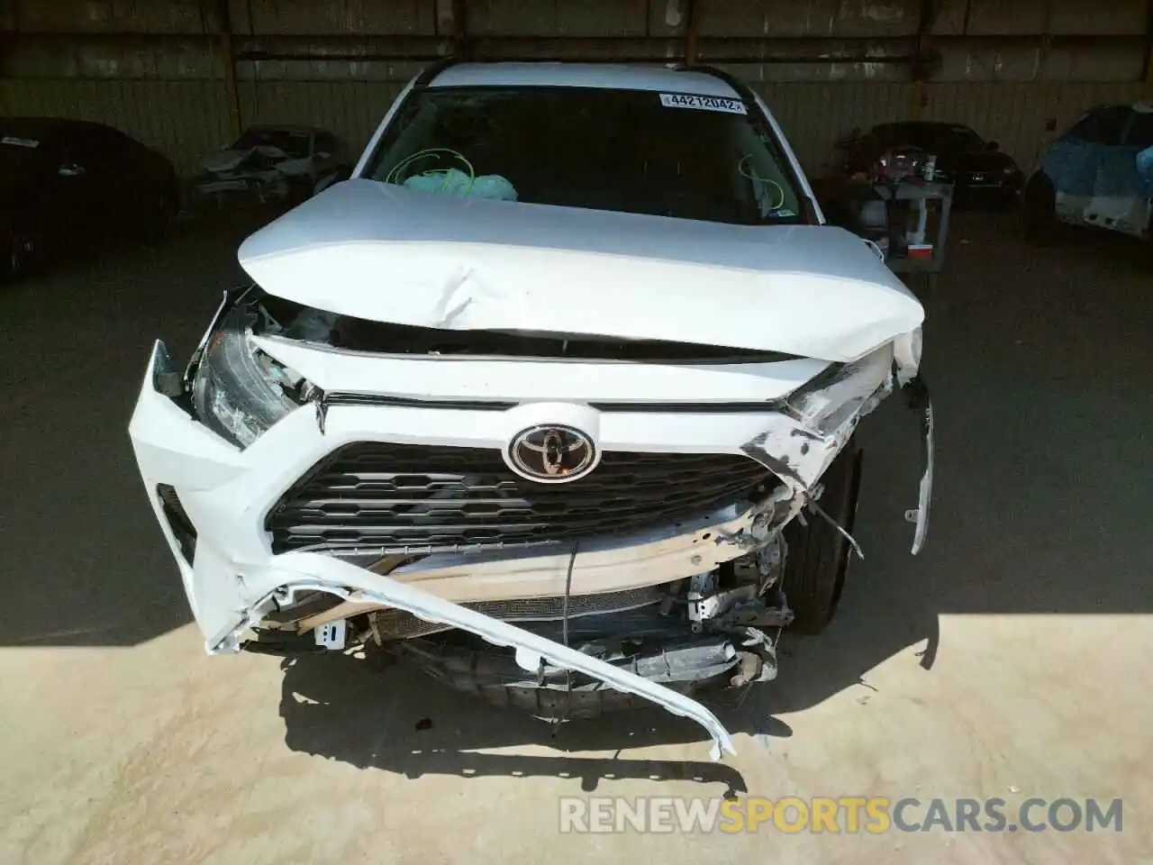 9 Photograph of a damaged car 2T3F1RFV6MC253115 TOYOTA RAV4 2021