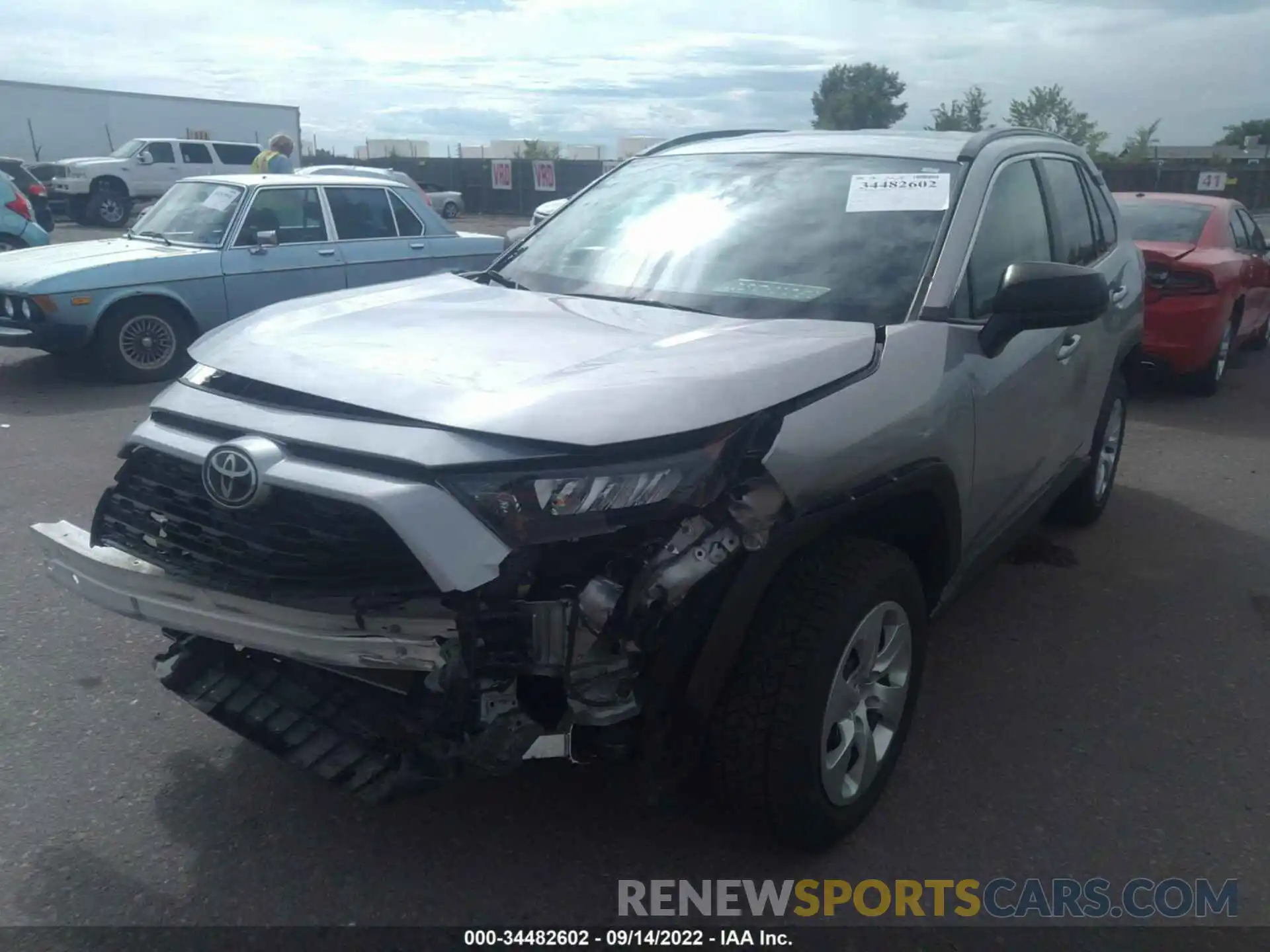 6 Photograph of a damaged car 2T3F1RFV6MW186532 TOYOTA RAV4 2021