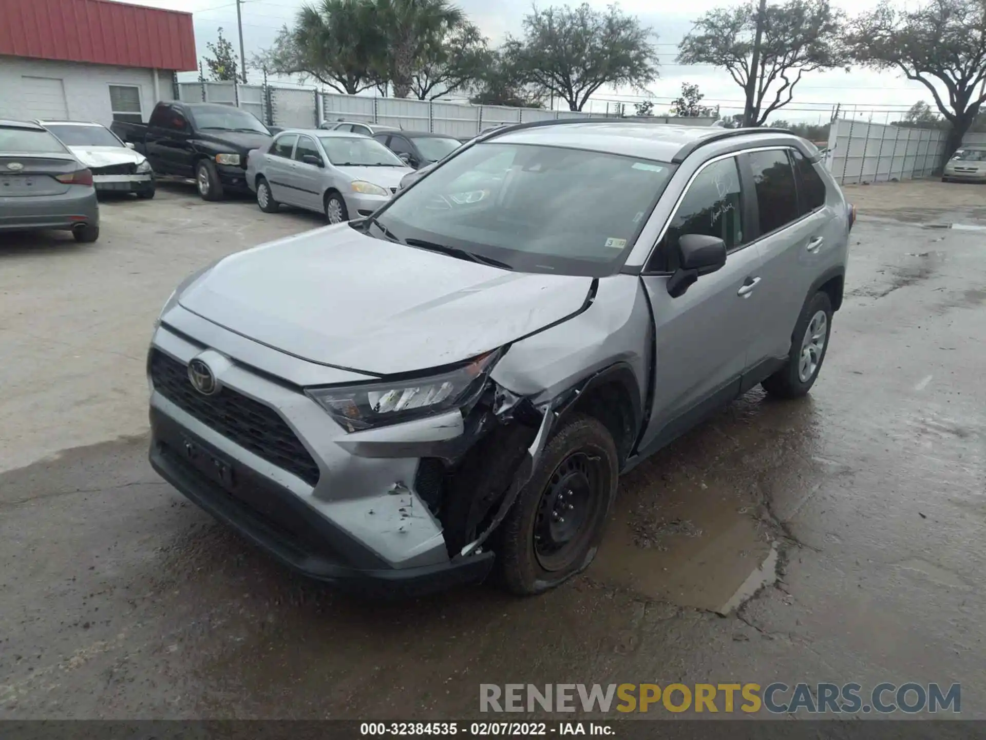 6 Photograph of a damaged car 2T3F1RFV6MW187065 TOYOTA RAV4 2021