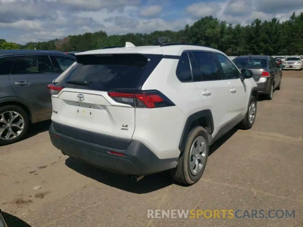 4 Photograph of a damaged car 2T3F1RFV7MC156974 TOYOTA RAV4 2021