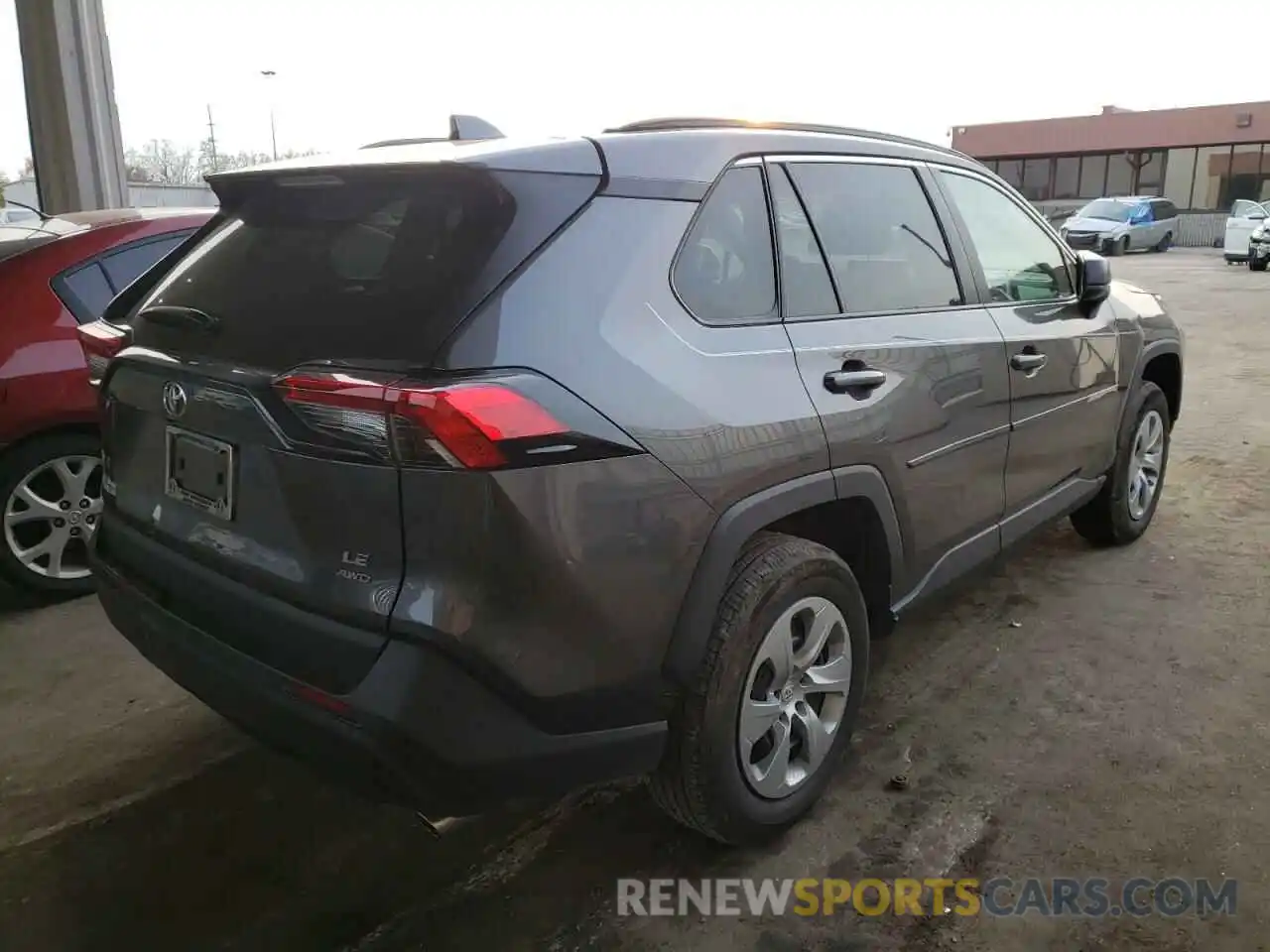 4 Photograph of a damaged car 2T3F1RFV7MC165013 TOYOTA RAV4 2021