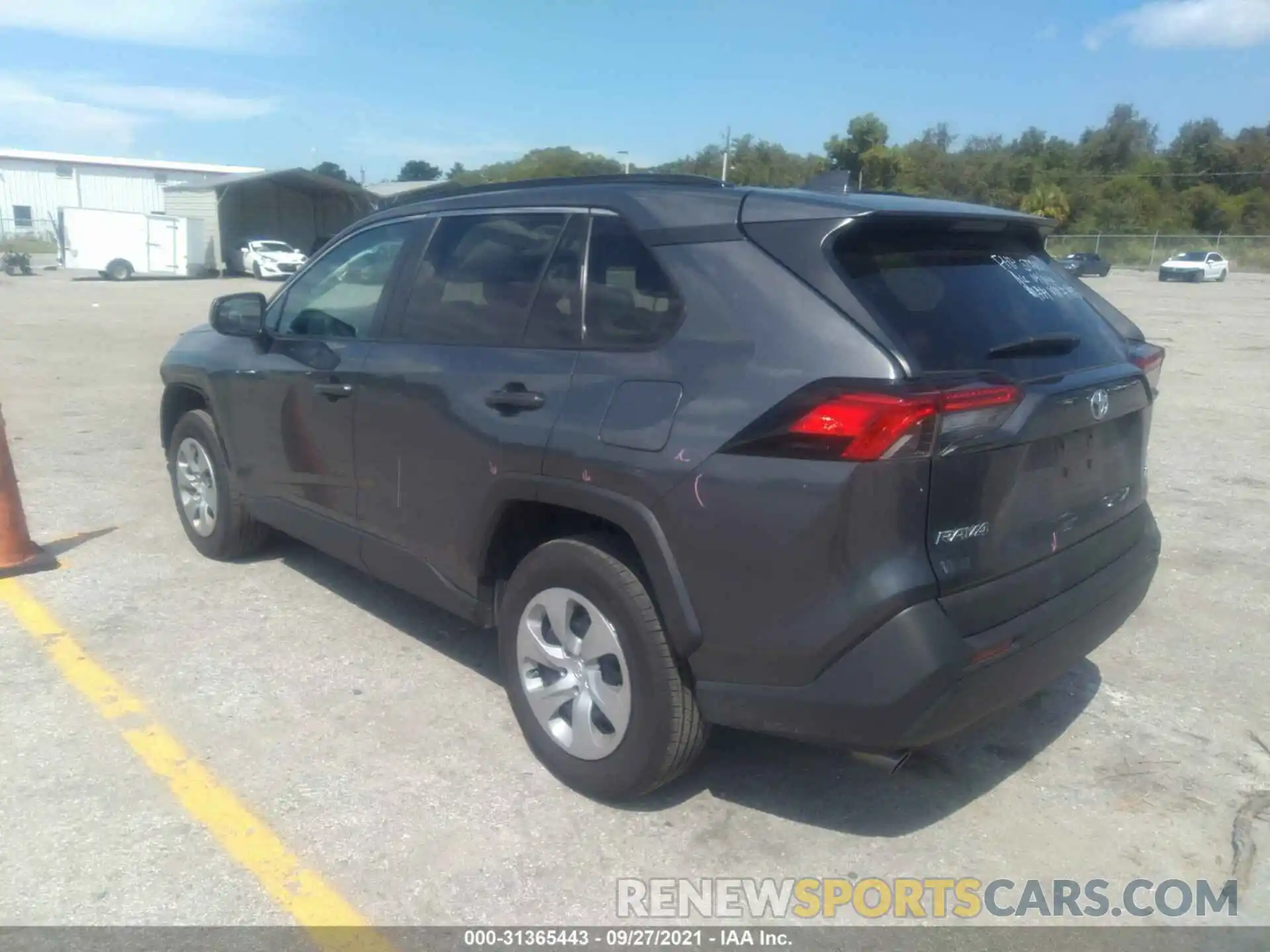 3 Photograph of a damaged car 2T3F1RFV7MC184502 TOYOTA RAV4 2021