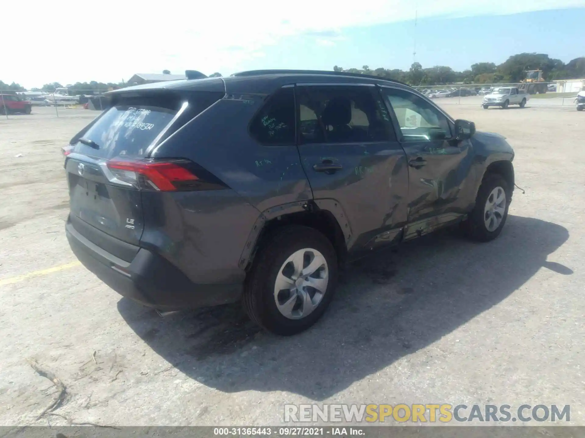 4 Photograph of a damaged car 2T3F1RFV7MC184502 TOYOTA RAV4 2021