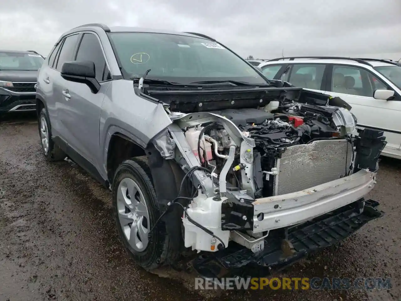 1 Photograph of a damaged car 2T3F1RFV7MC191806 TOYOTA RAV4 2021