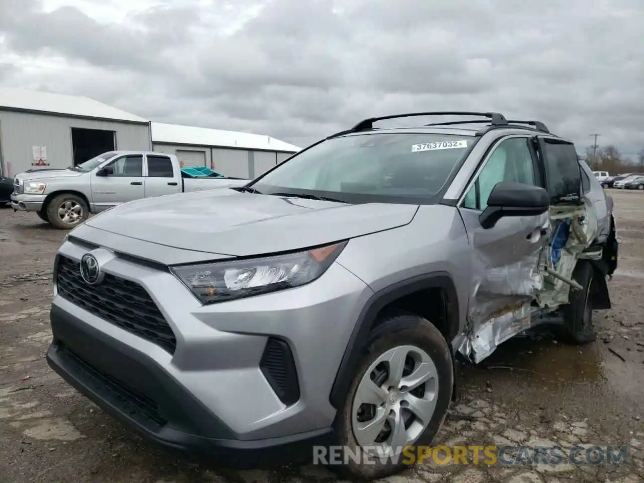 2 Photograph of a damaged car 2T3F1RFV7MC218910 TOYOTA RAV4 2021