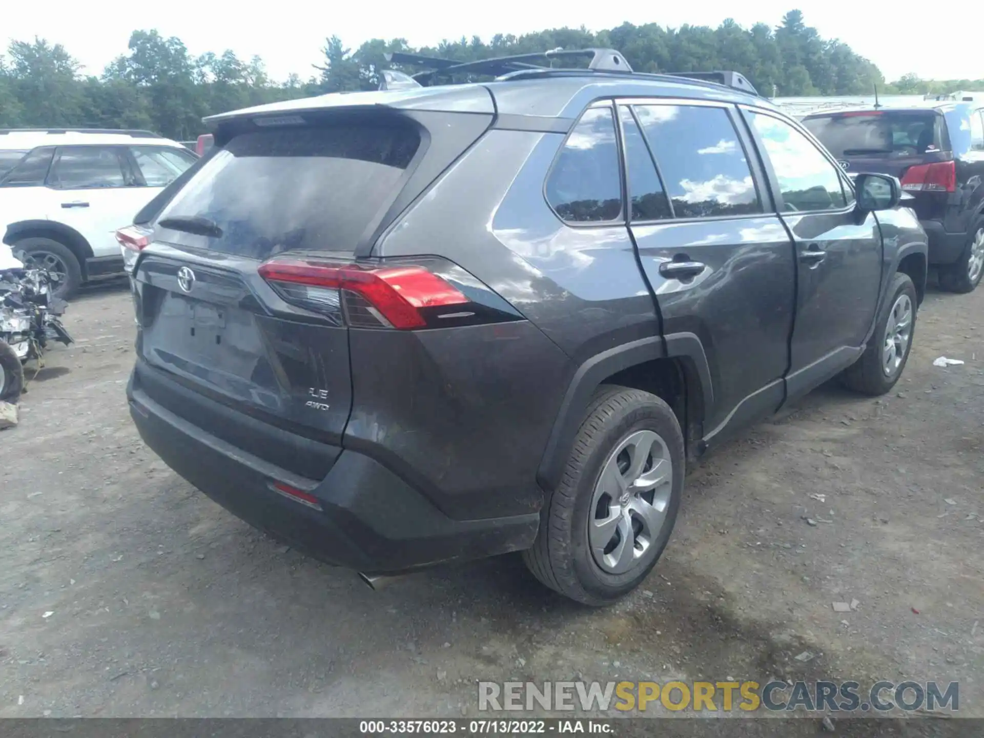 4 Photograph of a damaged car 2T3F1RFV7MW149179 TOYOTA RAV4 2021