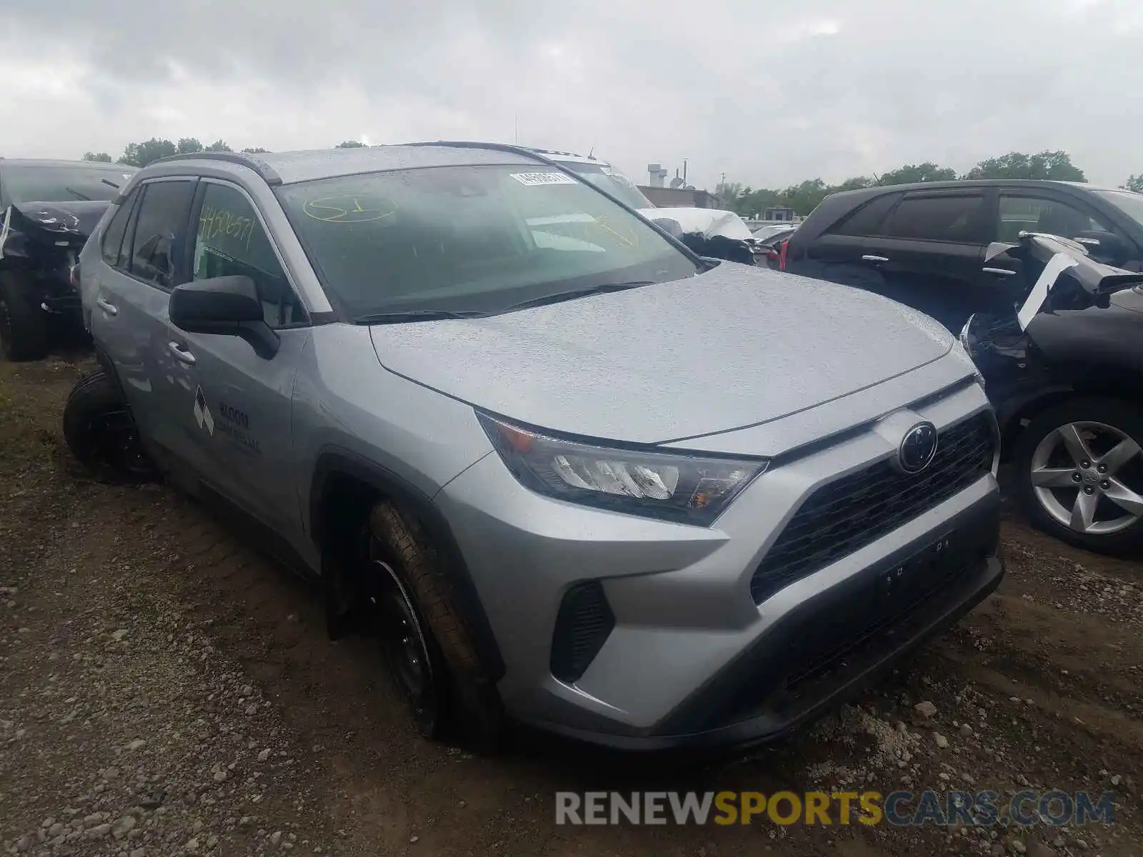 1 Photograph of a damaged car 2T3F1RFV7MW161915 TOYOTA RAV4 2021