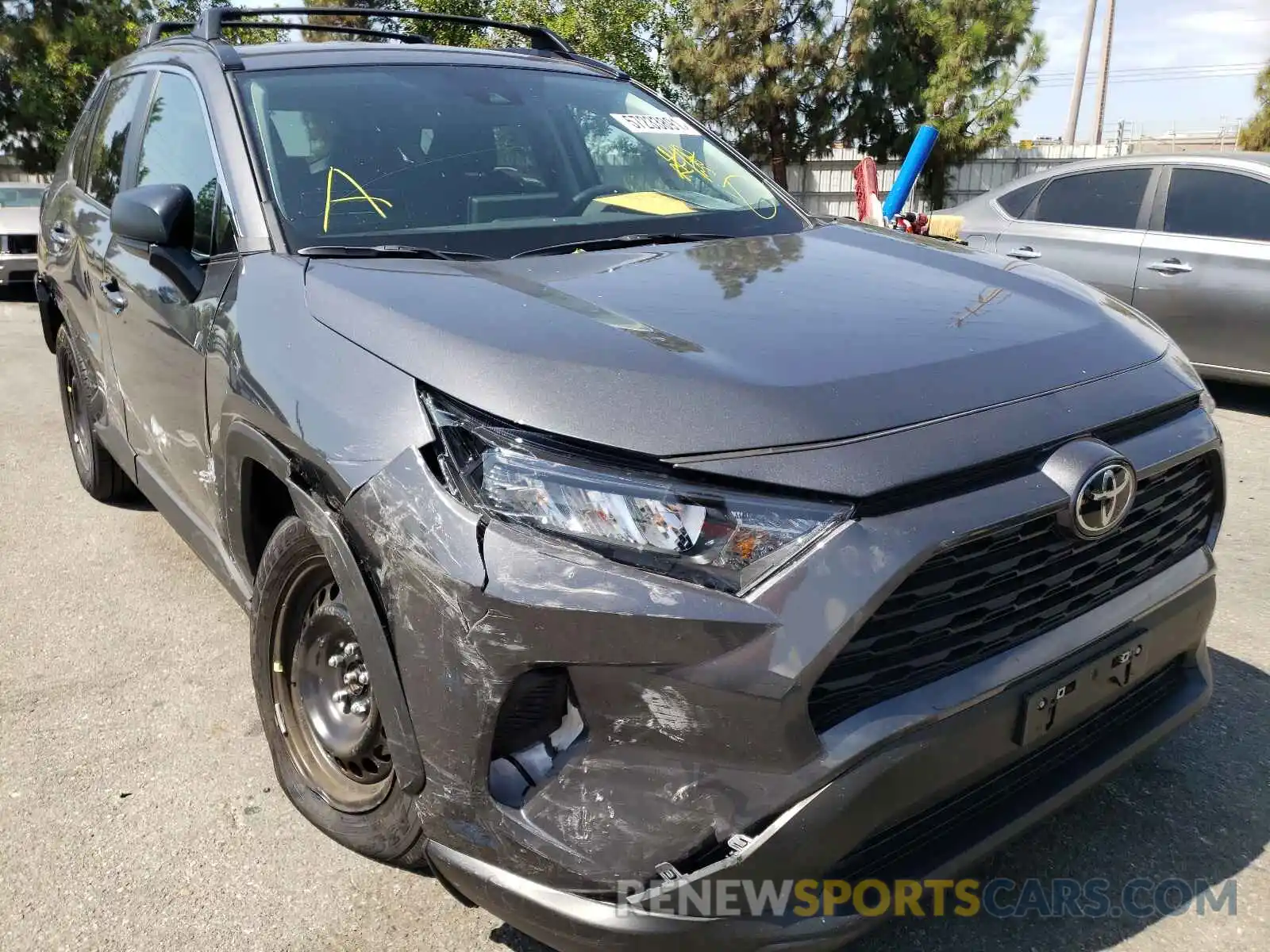 1 Photograph of a damaged car 2T3F1RFV7MW198477 TOYOTA RAV4 2021