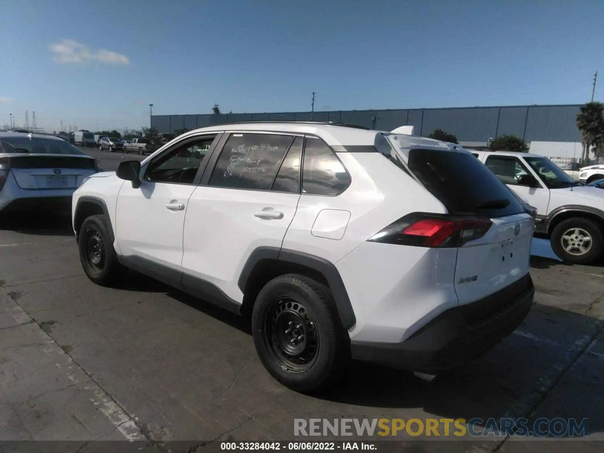 3 Фотография поврежденного автомобиля 2T3F1RFV7MW203919 TOYOTA RAV4 2021