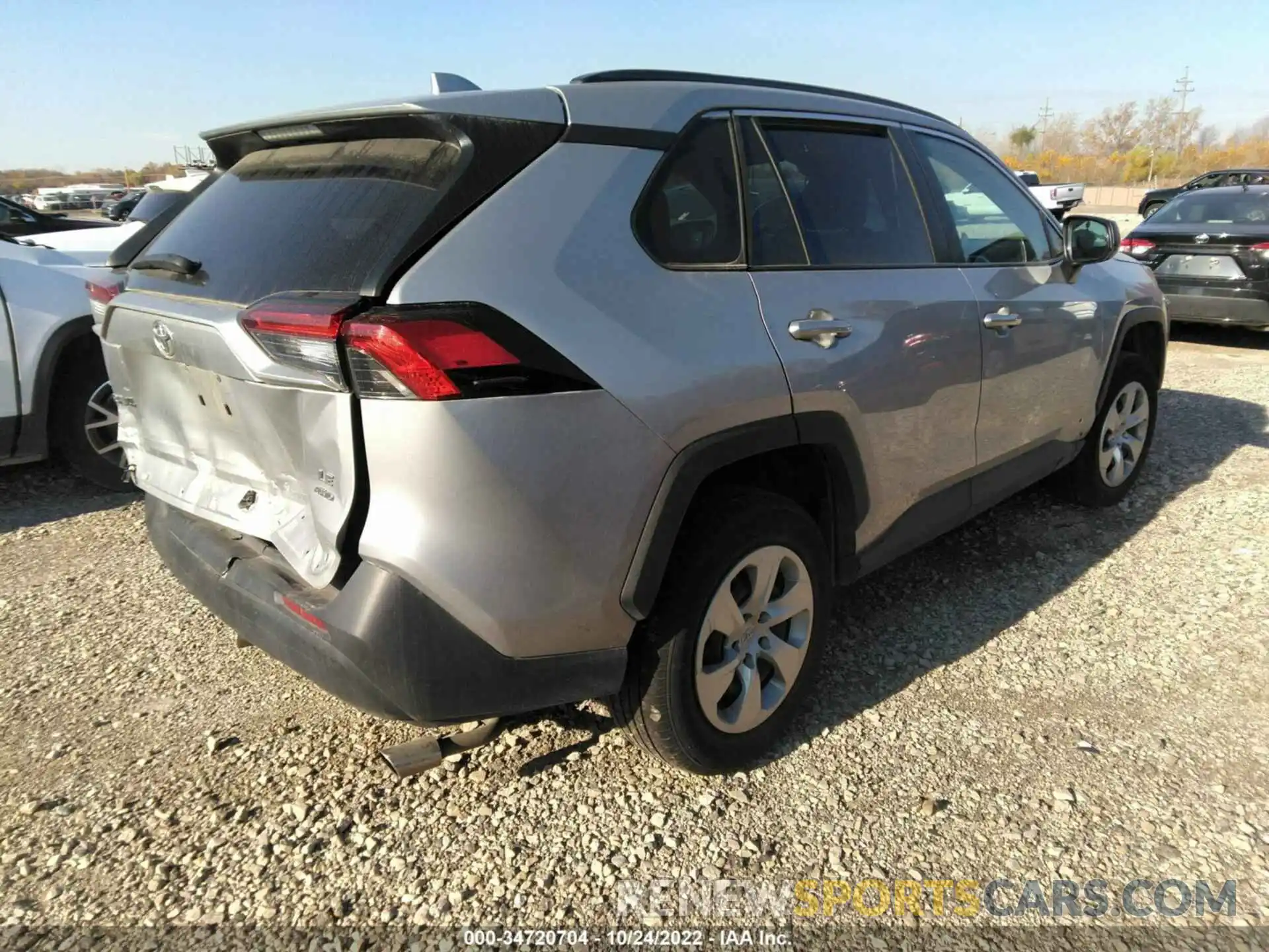 4 Photograph of a damaged car 2T3F1RFV7MW207890 TOYOTA RAV4 2021