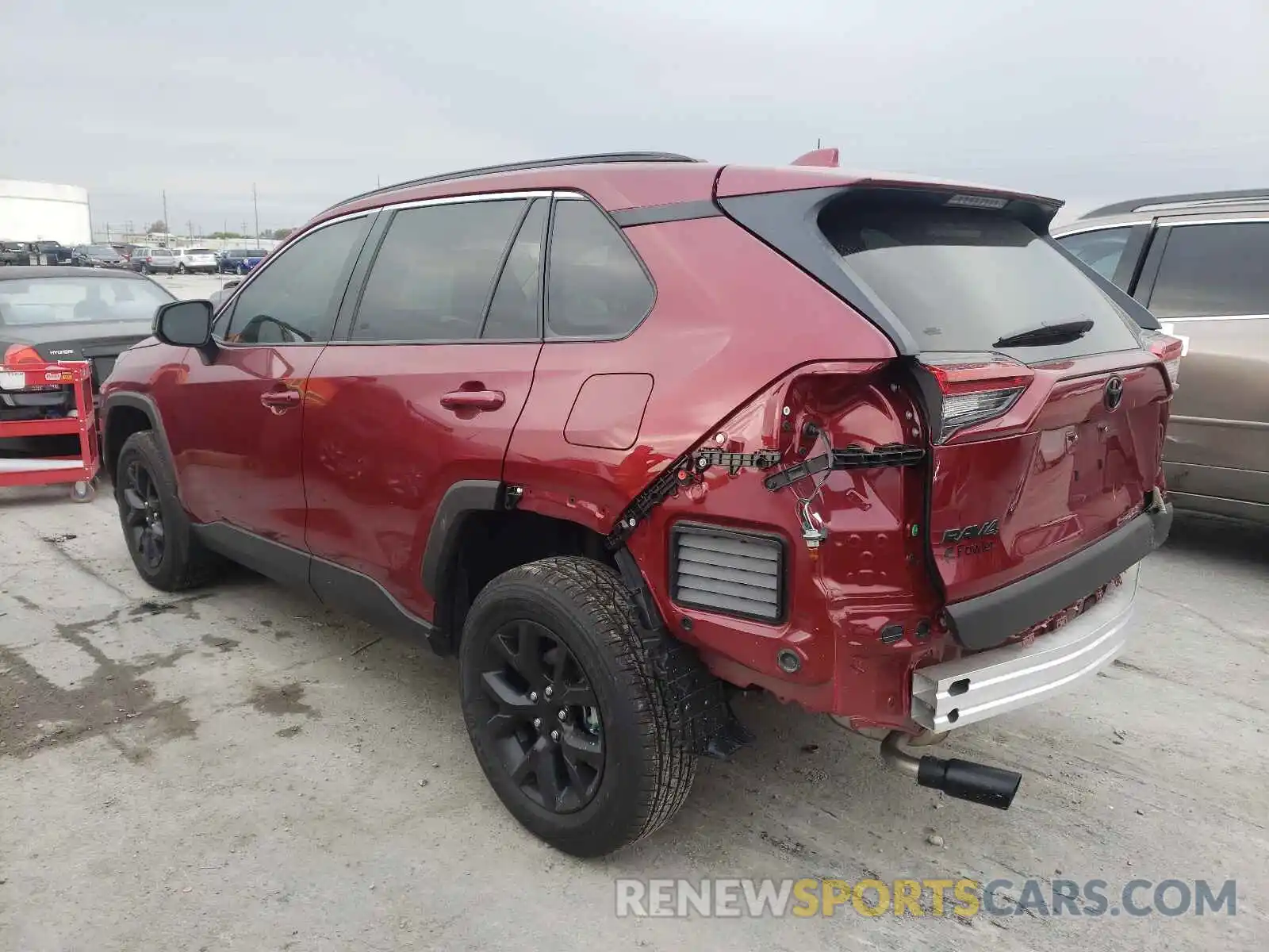 3 Photograph of a damaged car 2T3F1RFV7MW212815 TOYOTA RAV4 2021