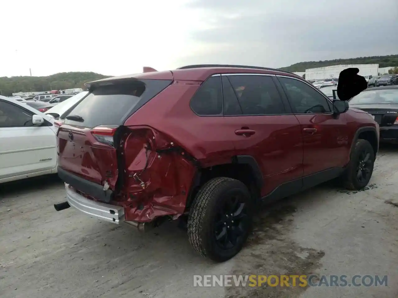 4 Photograph of a damaged car 2T3F1RFV7MW212815 TOYOTA RAV4 2021