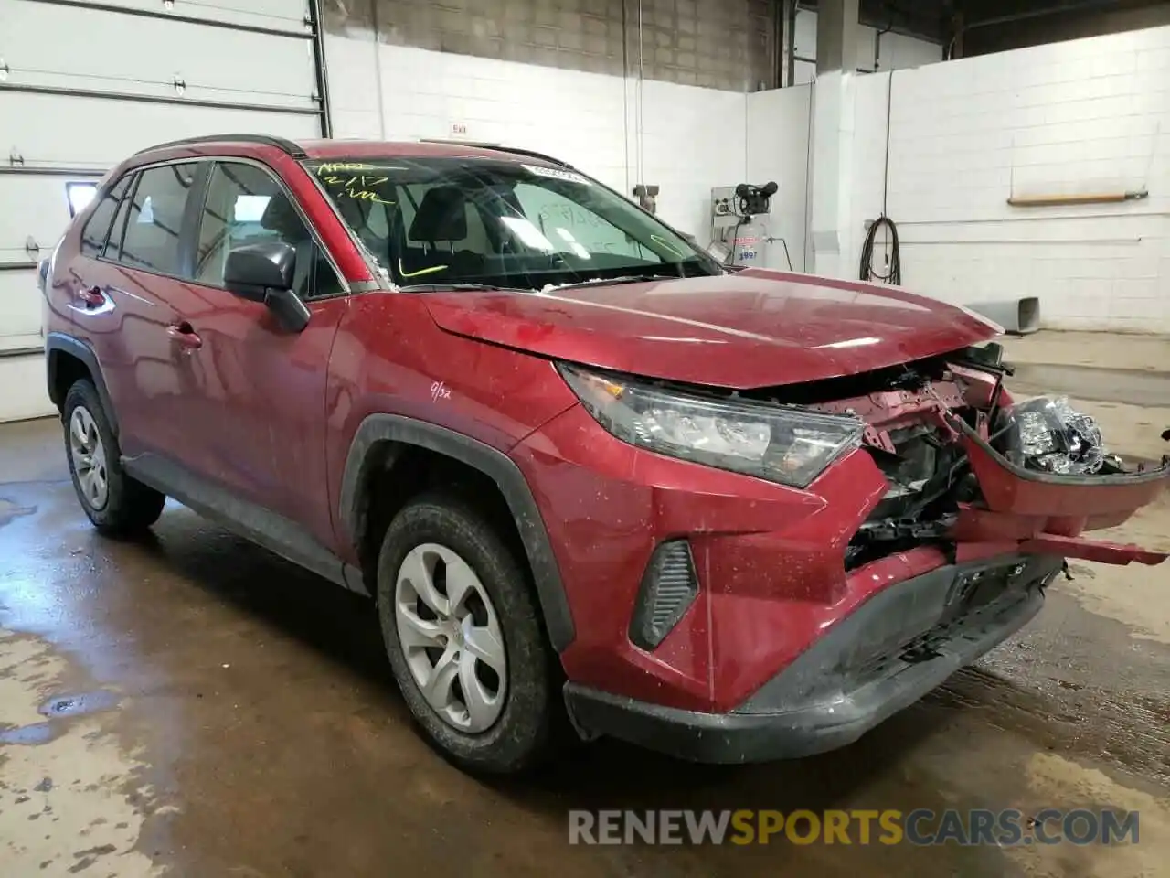 1 Photograph of a damaged car 2T3F1RFV7MW219070 TOYOTA RAV4 2021