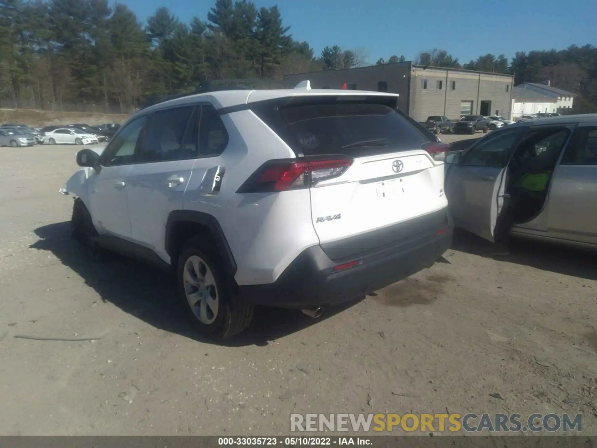 3 Photograph of a damaged car 2T3F1RFV8MC167854 TOYOTA RAV4 2021