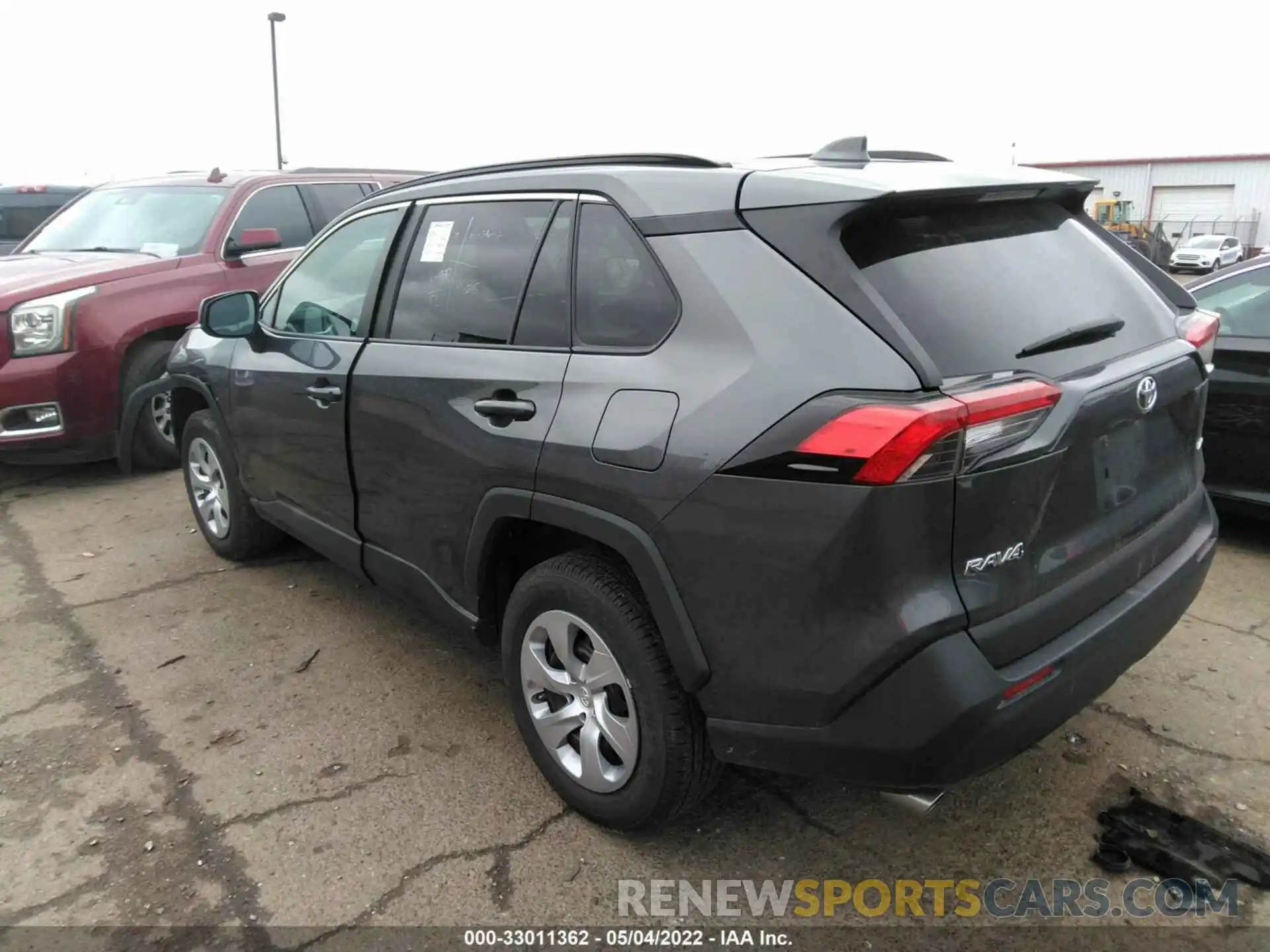 3 Photograph of a damaged car 2T3F1RFV8MC202540 TOYOTA RAV4 2021